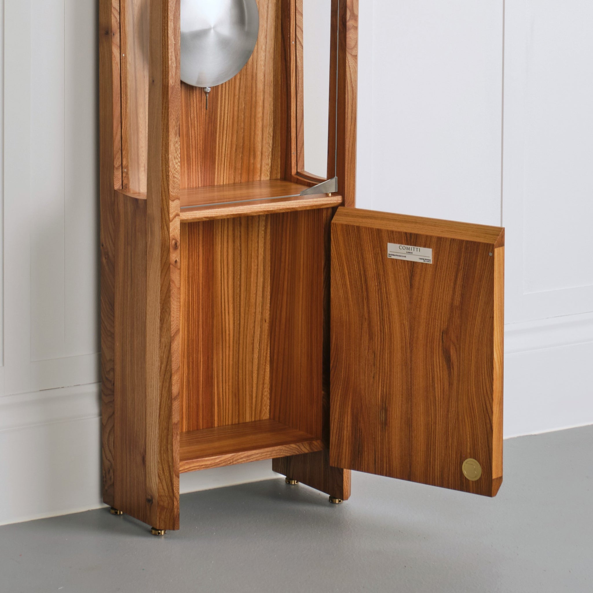 Comitti The Froxfield Floor Clock – Elm – product view 2
