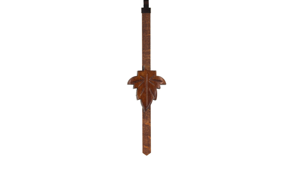 Anton Schneider 8T 90/9 Avis Vinea cuckoo clock, pendulum detail