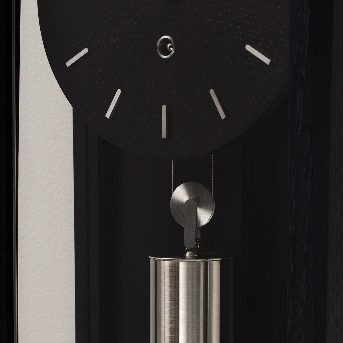 Comitti The Froxfield Wall Clock – Black Oak – product view 3