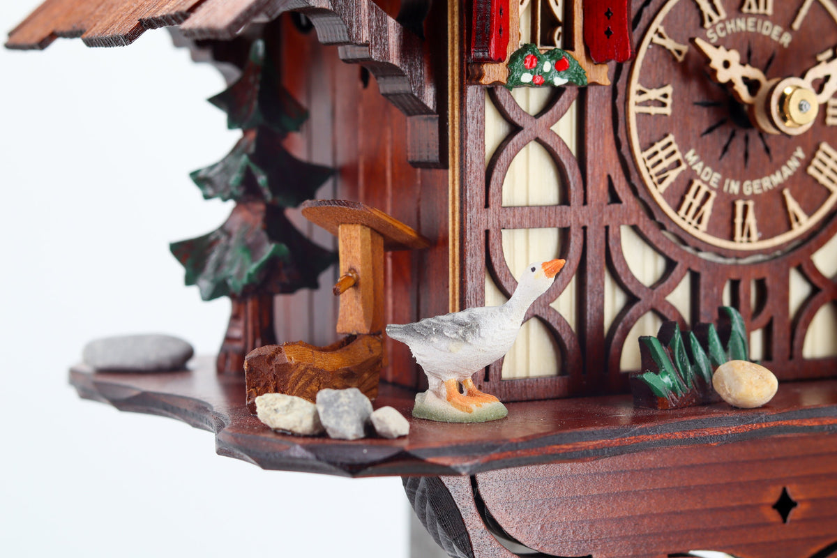 Anton Schneider 1695/9 Woodchopper cuckoo clock, additional view