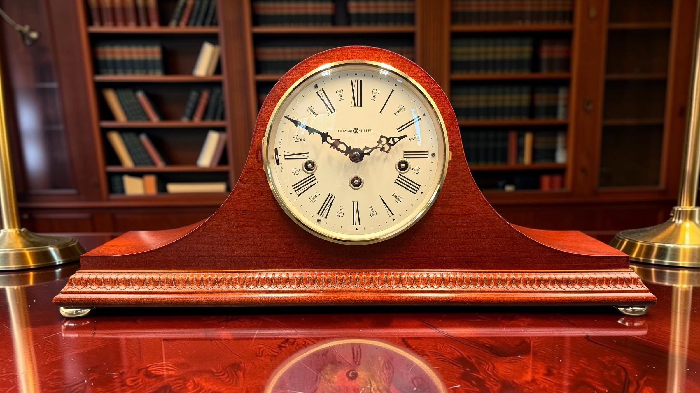 NOS Howard Miller 630-110 Westminster Mantel Clock – detail view 2