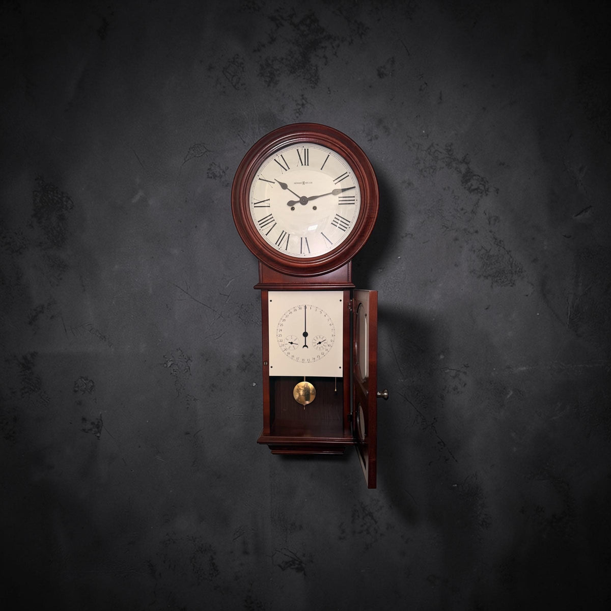 Howard Miller Lawyer Wall Clock – NOS Hermle Bim-Bam Calendar Movement – detail view 5
