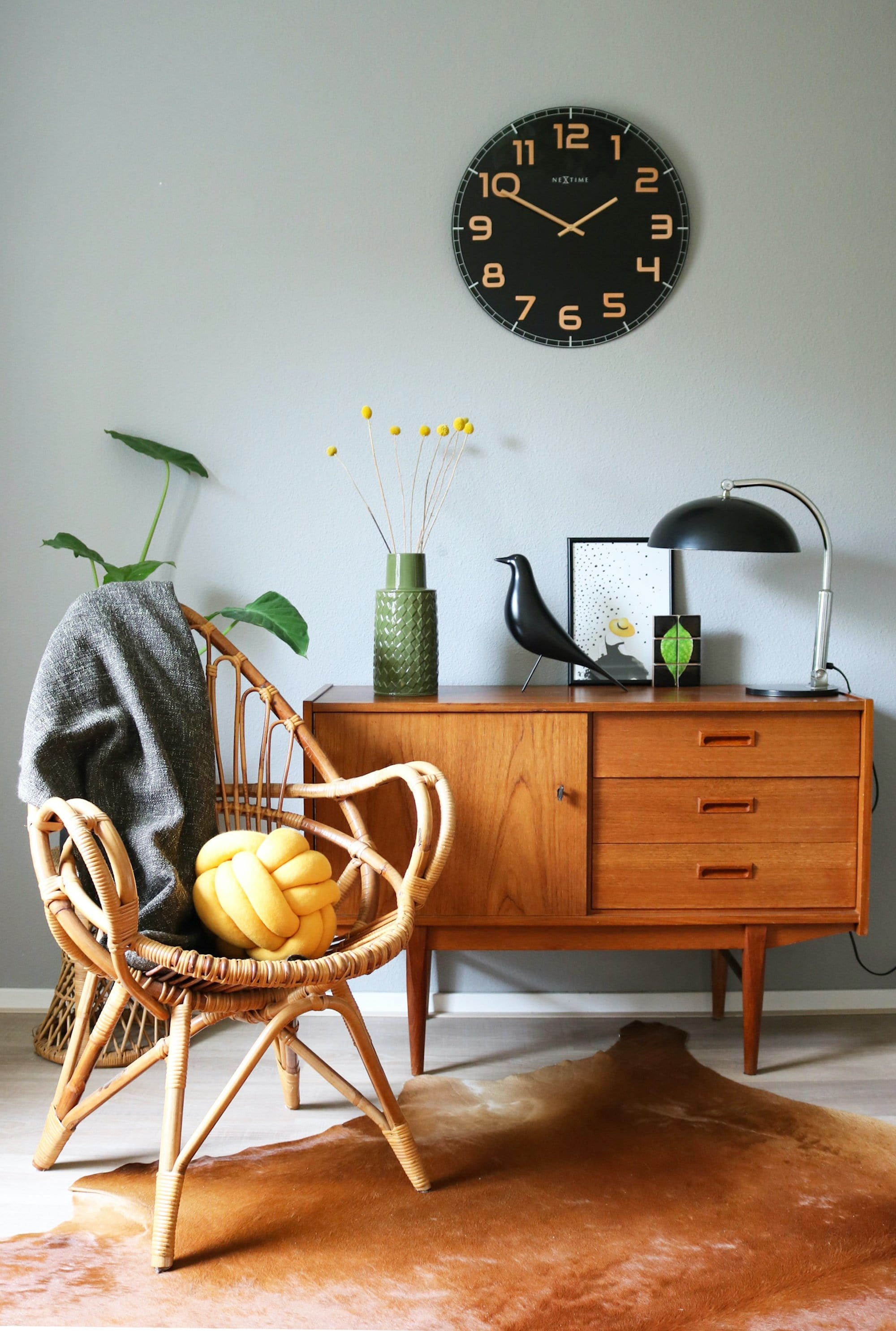 3105 Classy Large Wall Clock