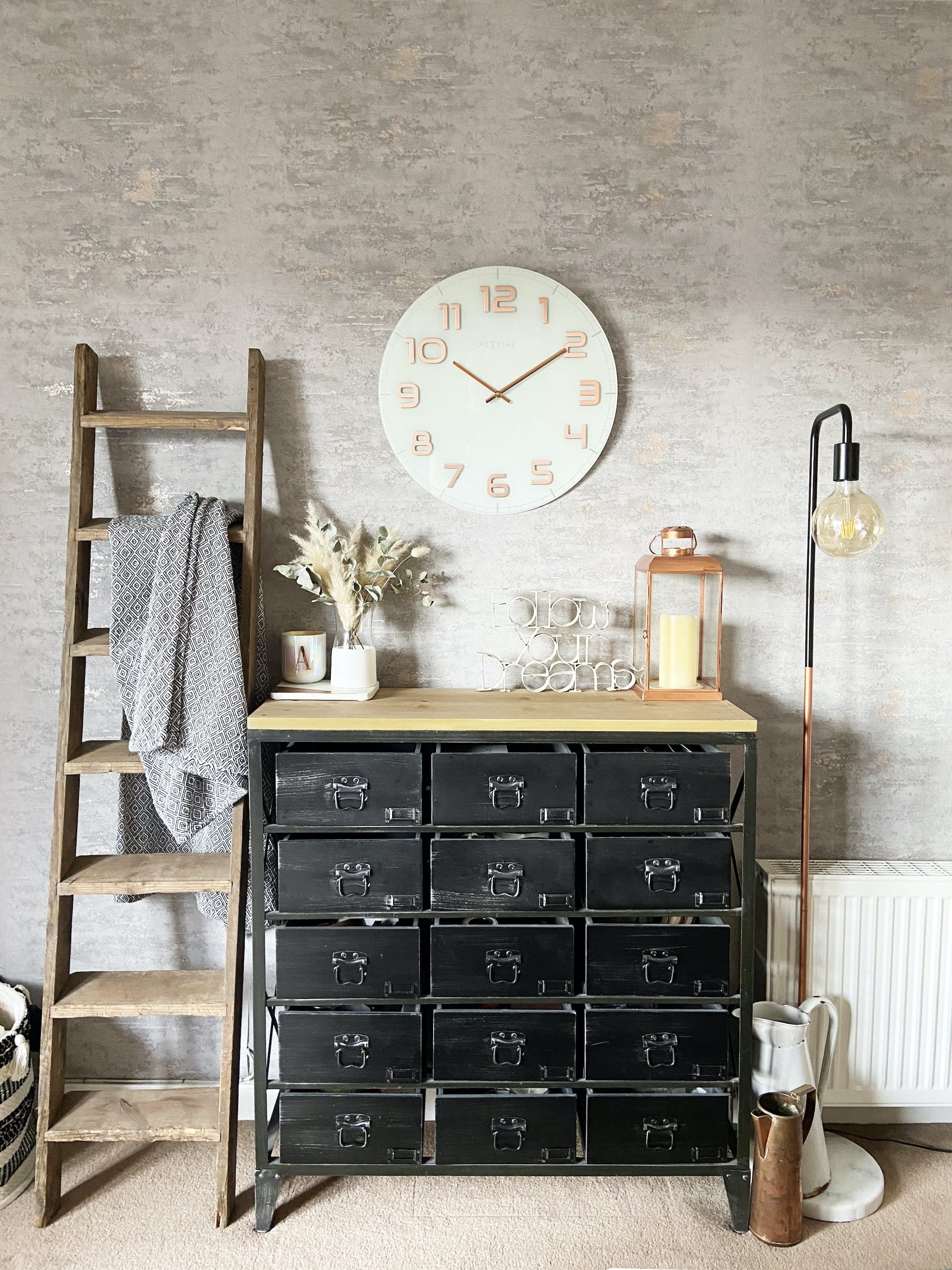 3105 Classy Large Wall Clock