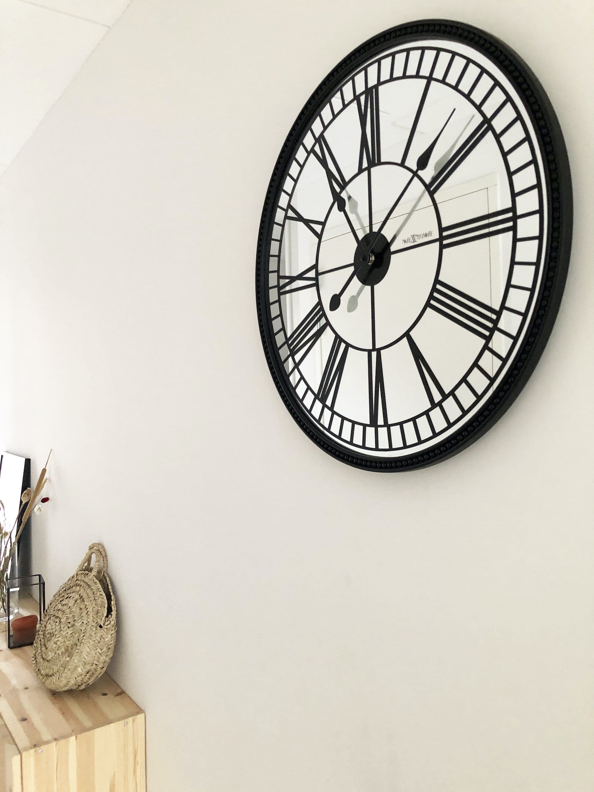3255 Cleopatra's Mirror Wall Clock