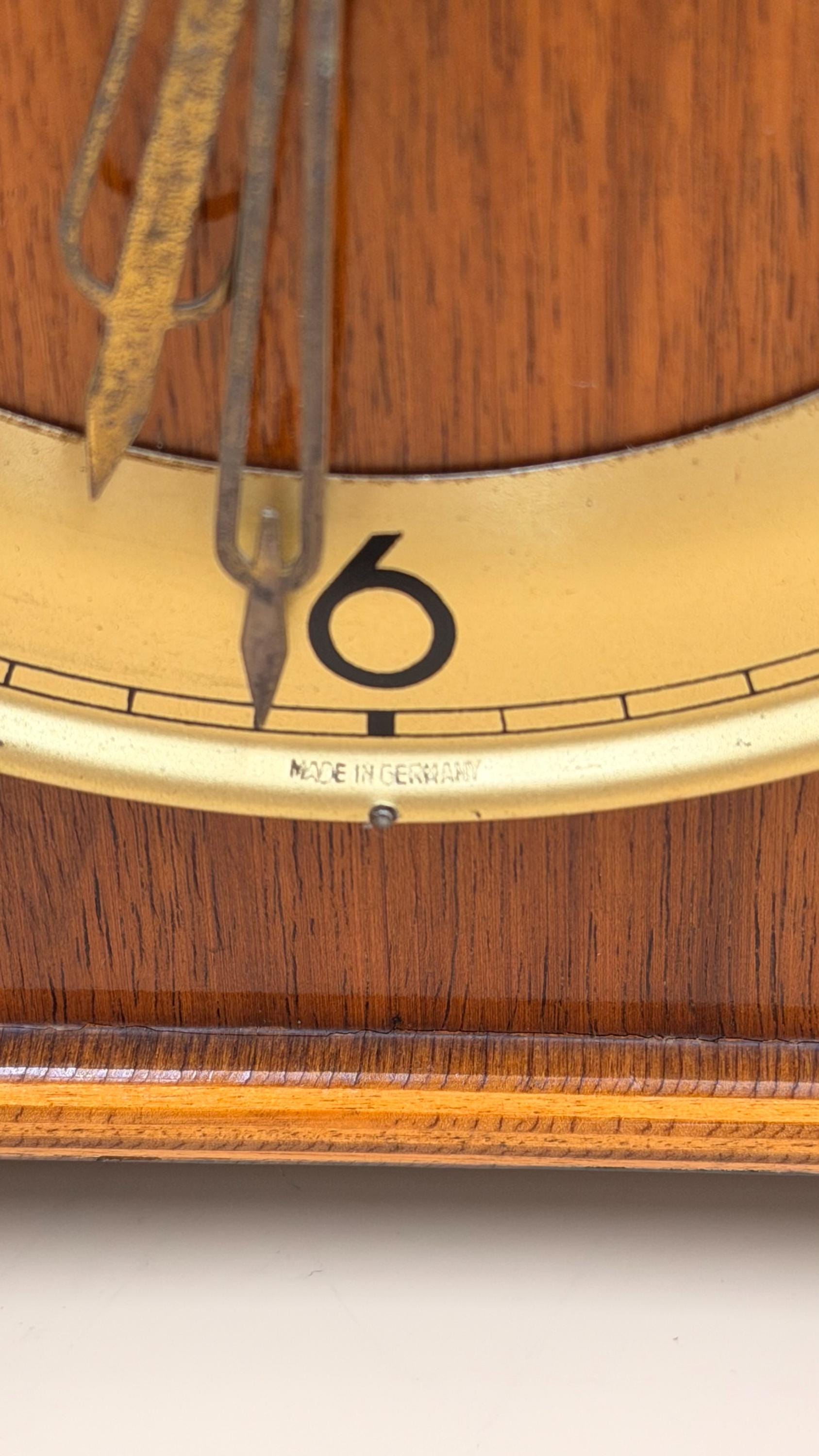 BADUFA German Walnut Mantel Clock – detail image 4