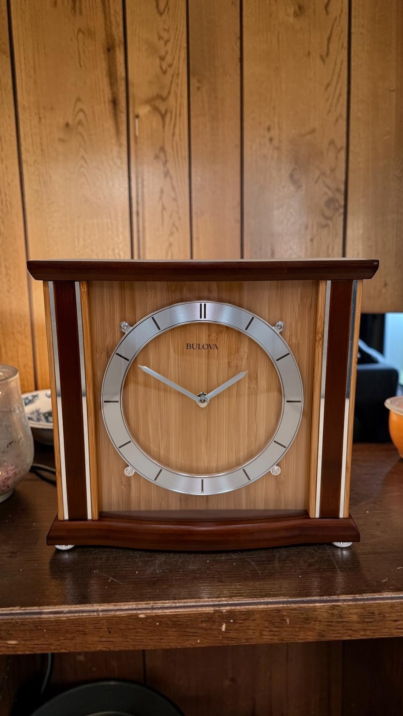 Bulova Bamboo Wood Mantel Clock – Modern Minimalist Quartz Shelf Clock