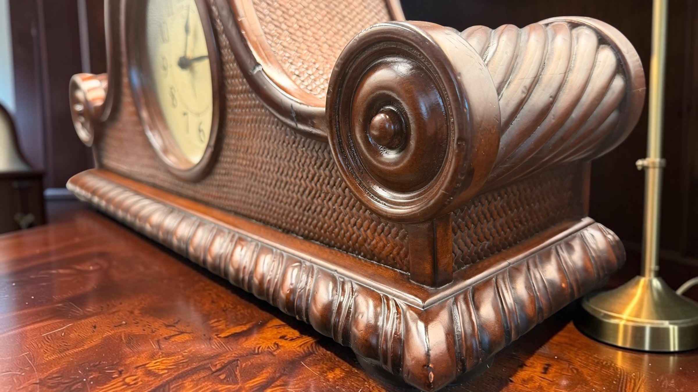 Sligh Quartz Chiming Mantel Clock | German Hermle Westminster Movement | Solid Hardwood Case | Model 0535-1-NT