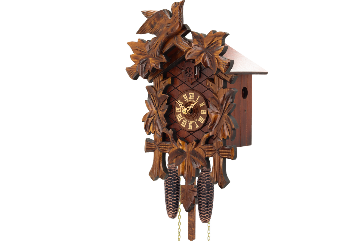 Anton Schneider 8T 90/9 Avis Vinea cuckoo clock, side view