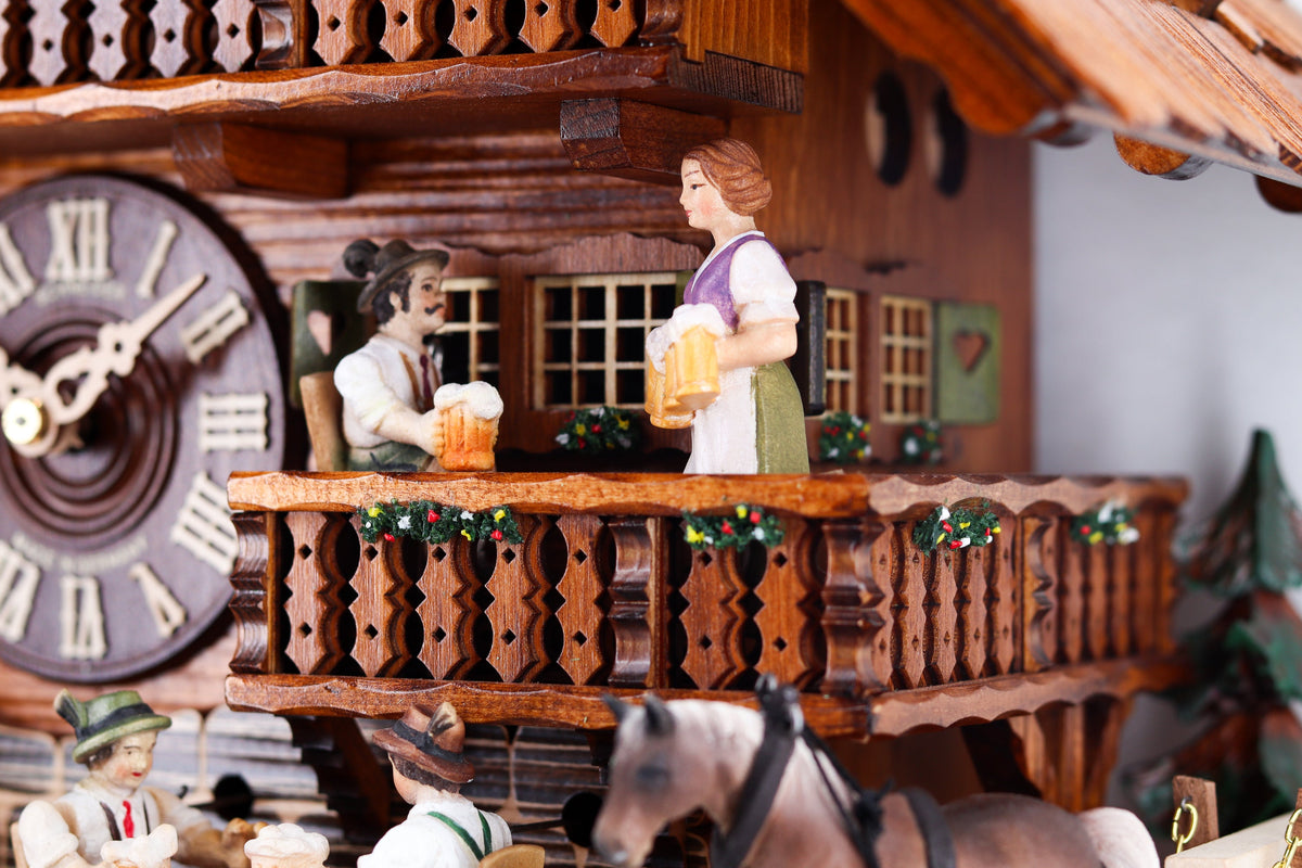 Anton Schneider 8TMT 1019/9 Roofer's Clock cuckoo clock, detail view