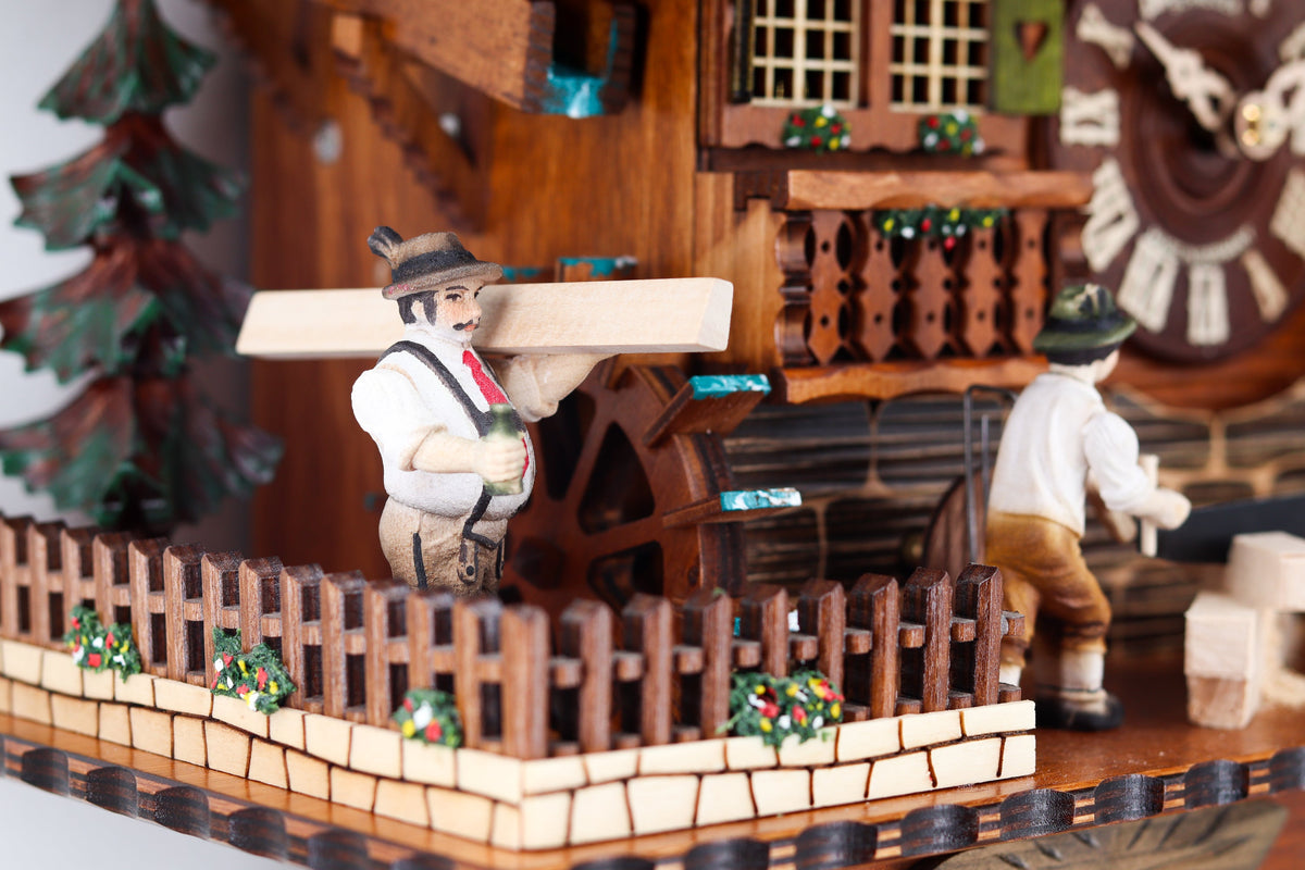 Anton Schneider 8TMT 1019/9 Roofer's Clock cuckoo clock, detail view