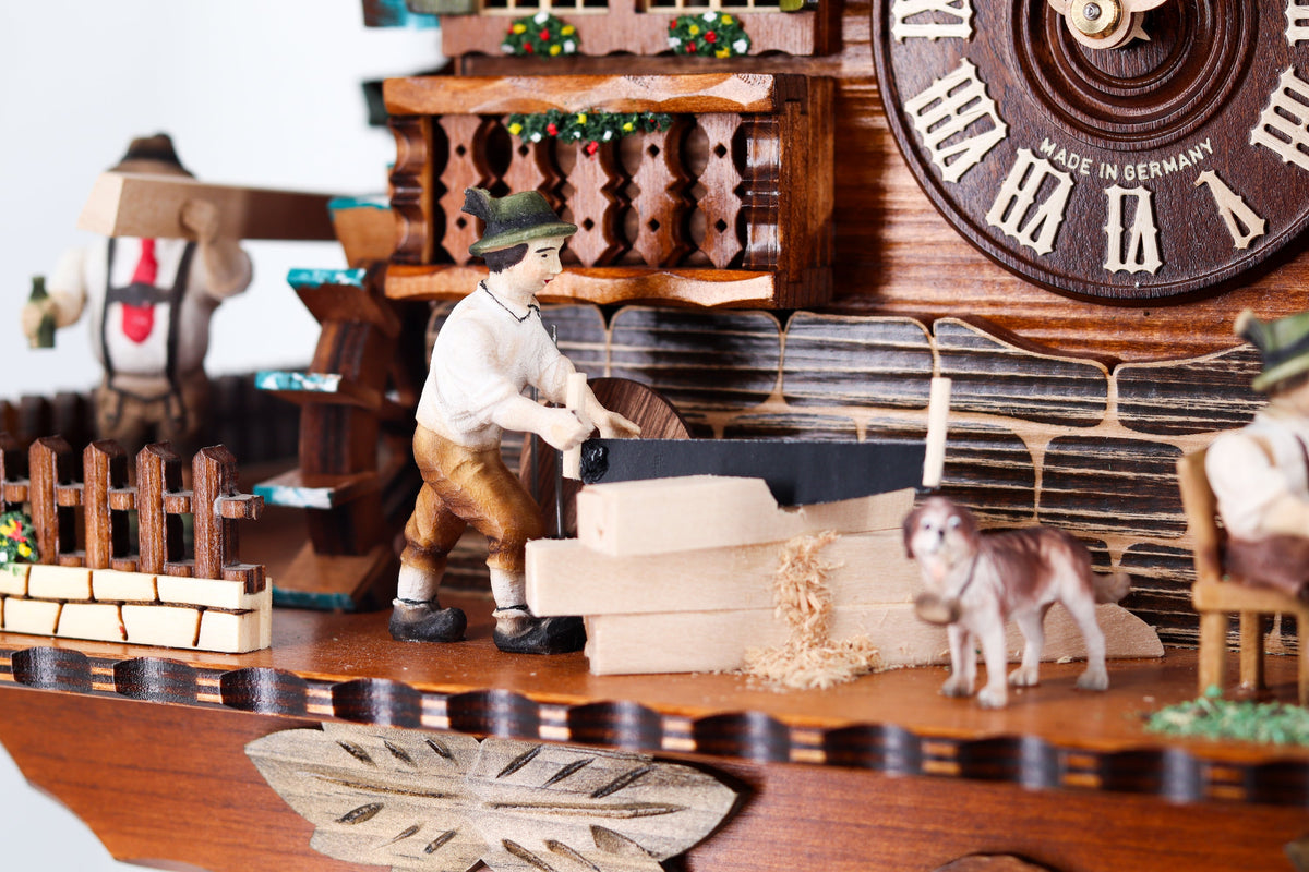 Anton Schneider 8TMT 1019/9 Roofer's Clock cuckoo clock, detail view
