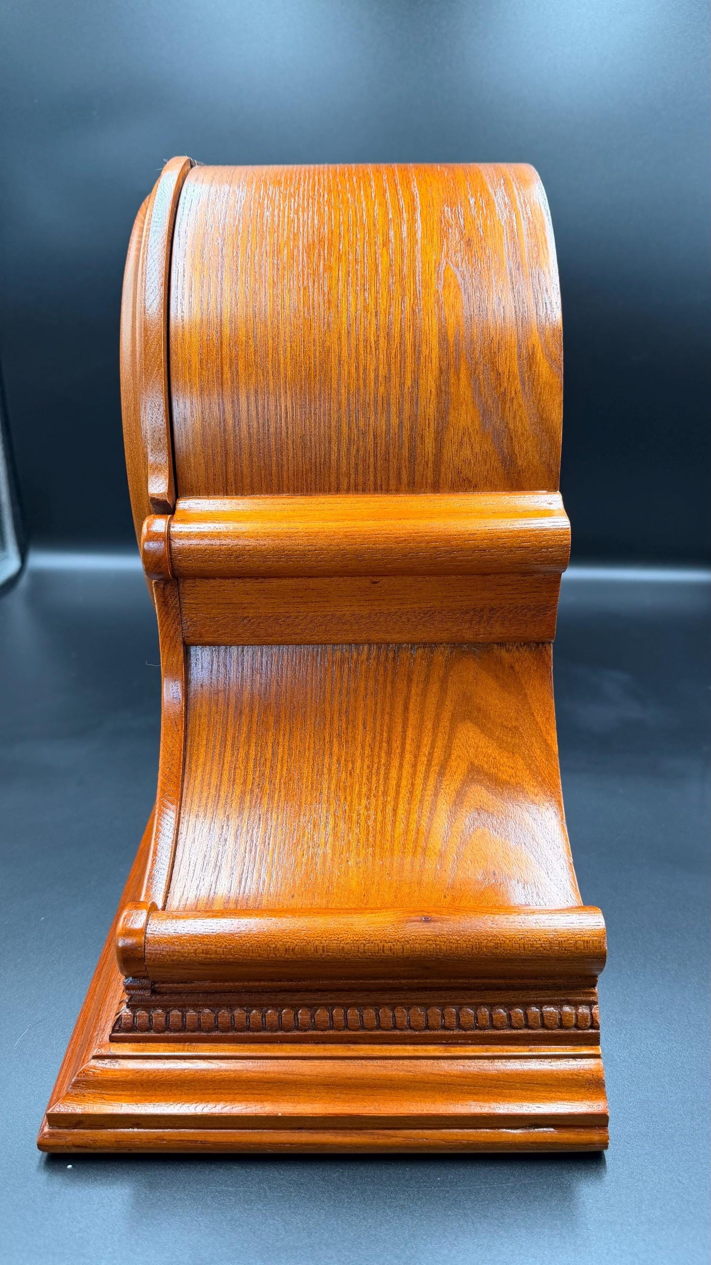Howard Miller Hadley 78th Anniversary Edition - Burl Wood Mantel Clock – Kieninger Westminster Chime