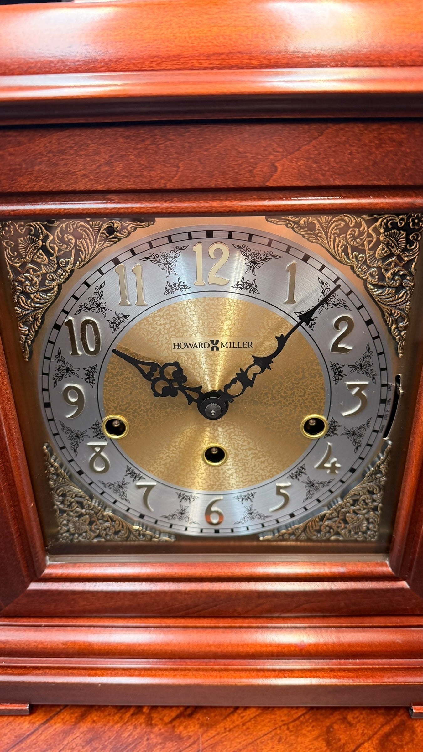 Howard Miller Samuel Watson Bracket Clock – Kieninger Triple Chime Movement