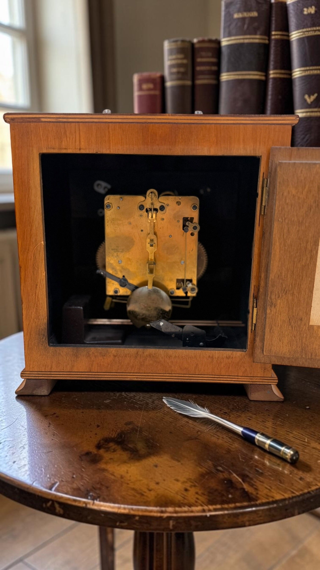 BADUFA German Walnut Mantel Clock – detail image 15