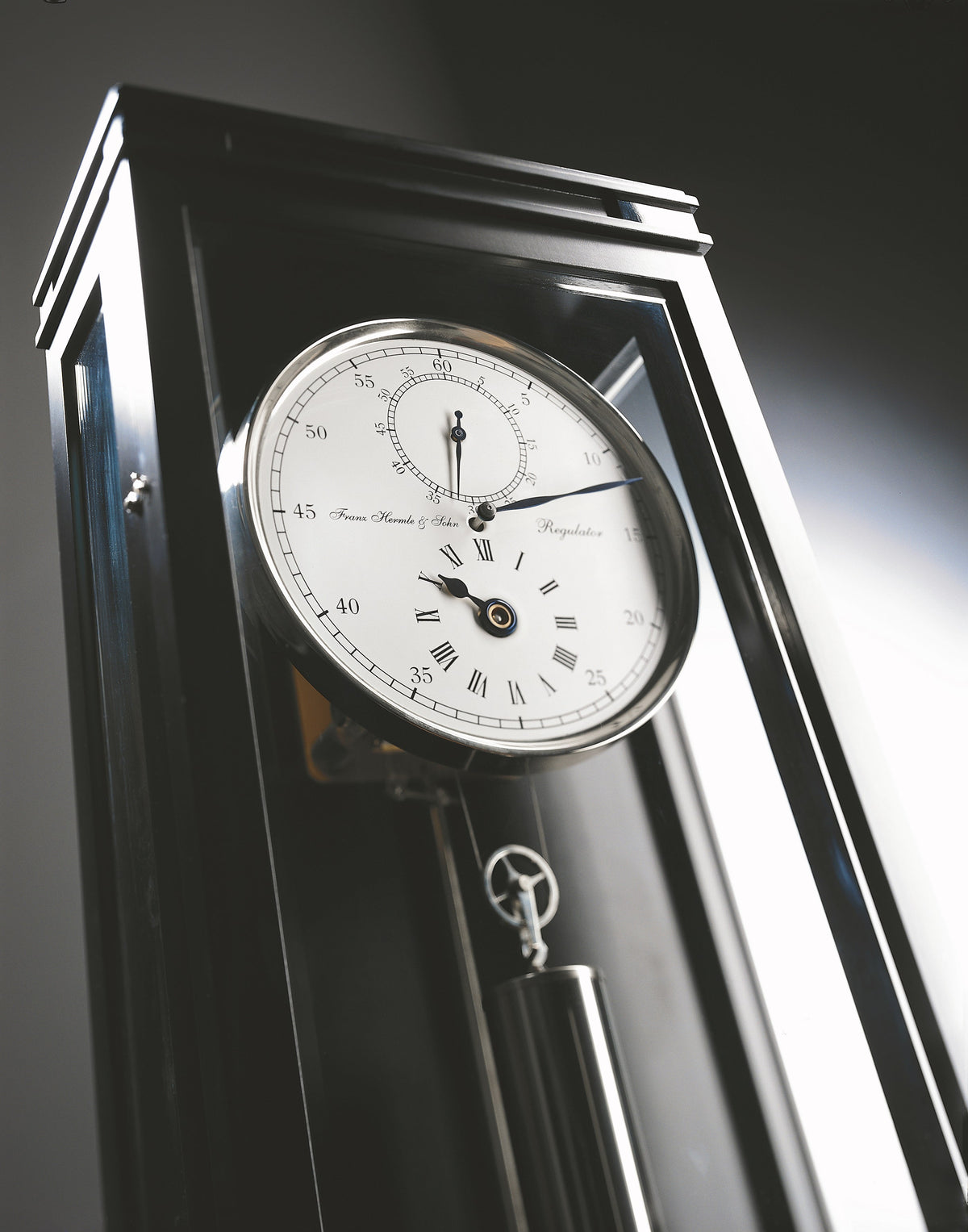 Hermle Greenwich Regulator Wall Clock - Black