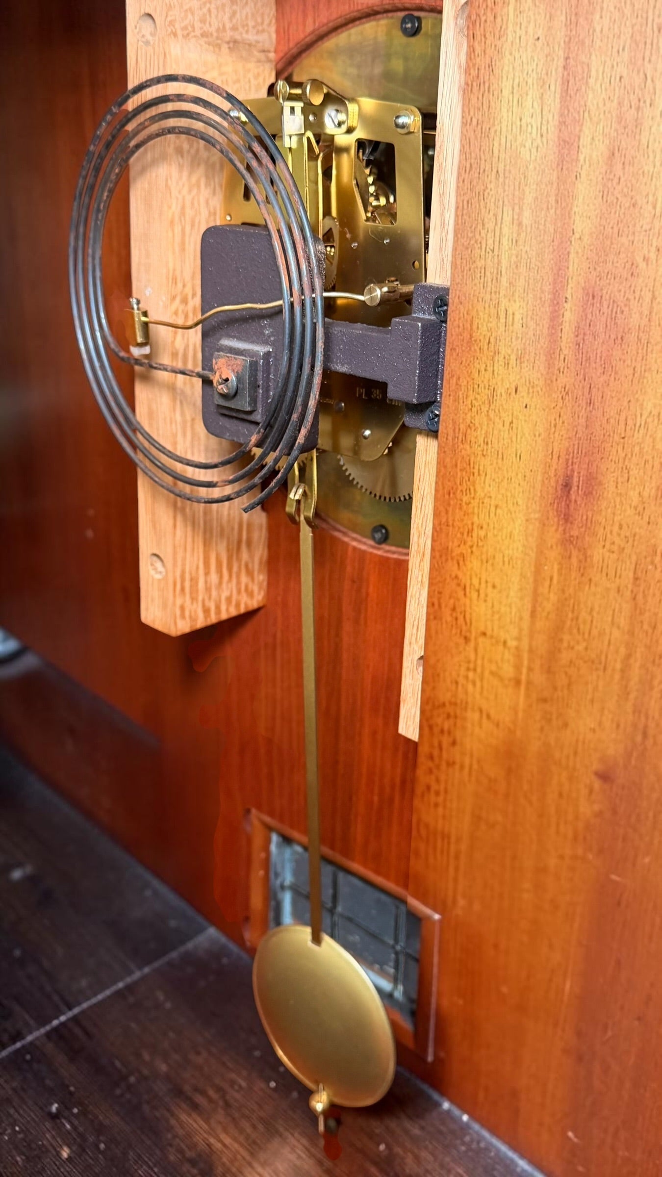 Stickley Prairie Mantel Clock – detail image 11
