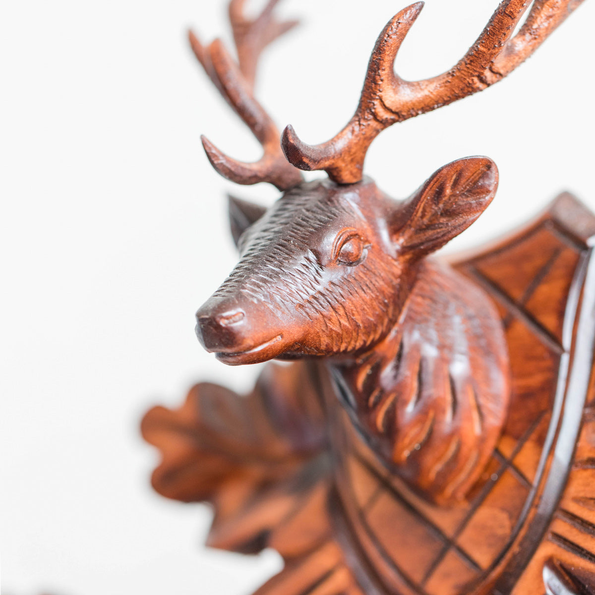 Trenkle Schwarzwald Carved Musical Cuckoo Clock - view 4