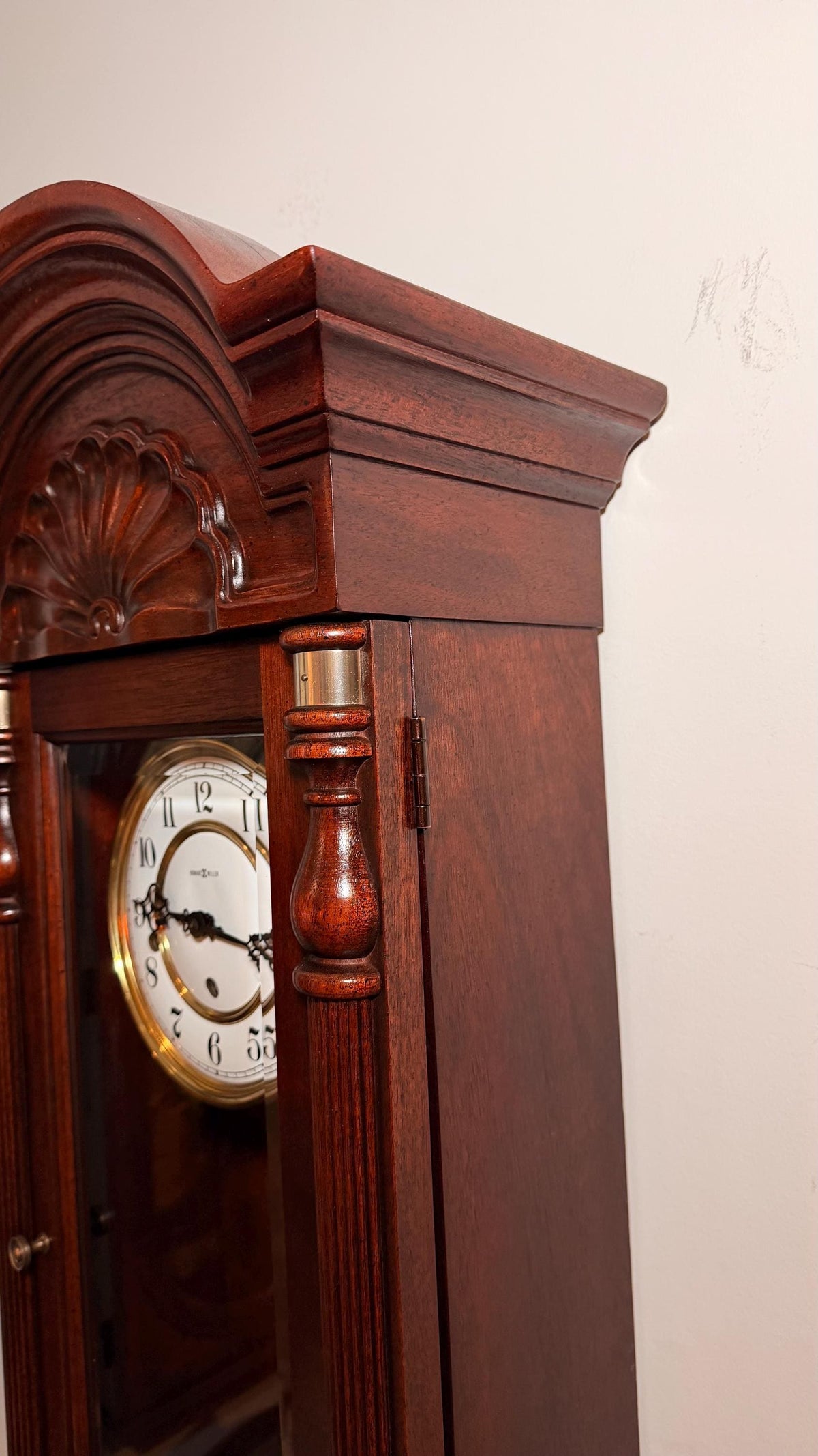 Howard Miller Jennison Triple-Chime Wall Clock – Serviced Mechanical – detail view 6