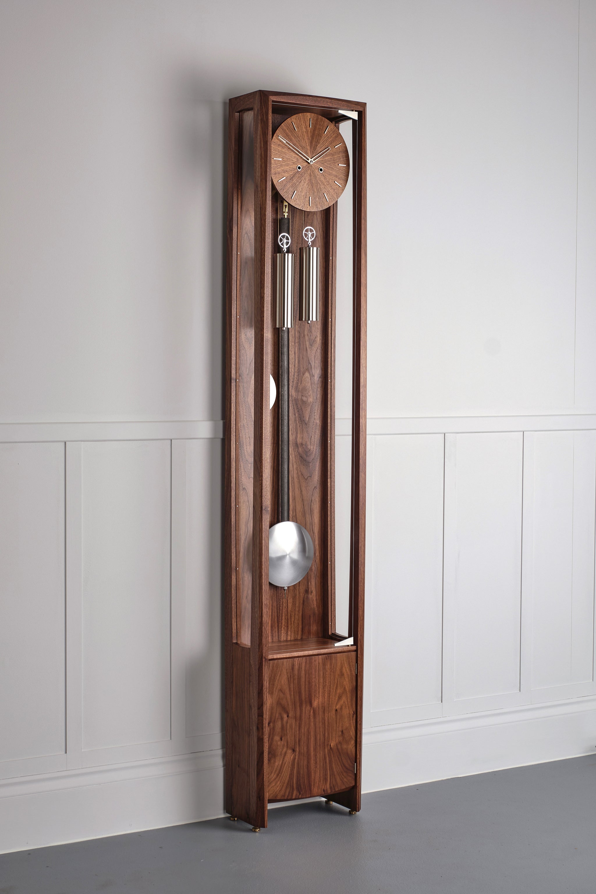 Comitti The Froxfield Floor Clock – Walnut – product view 3
