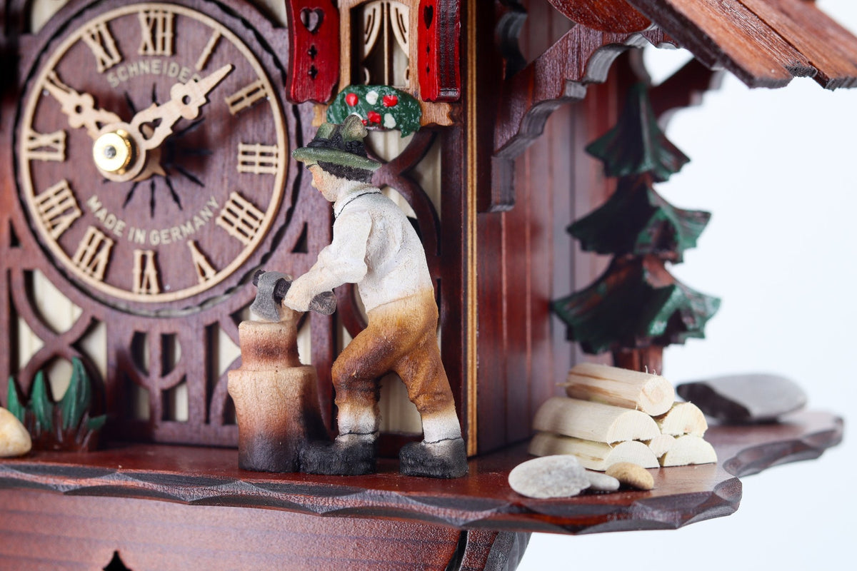 Anton Schneider 1695/9 Woodchopper cuckoo clock, additional view