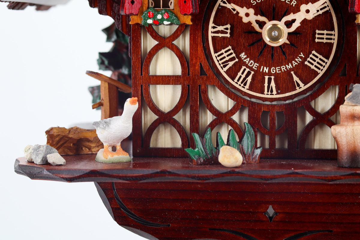 Anton Schneider 1695/9 Woodchopper cuckoo clock, additional view