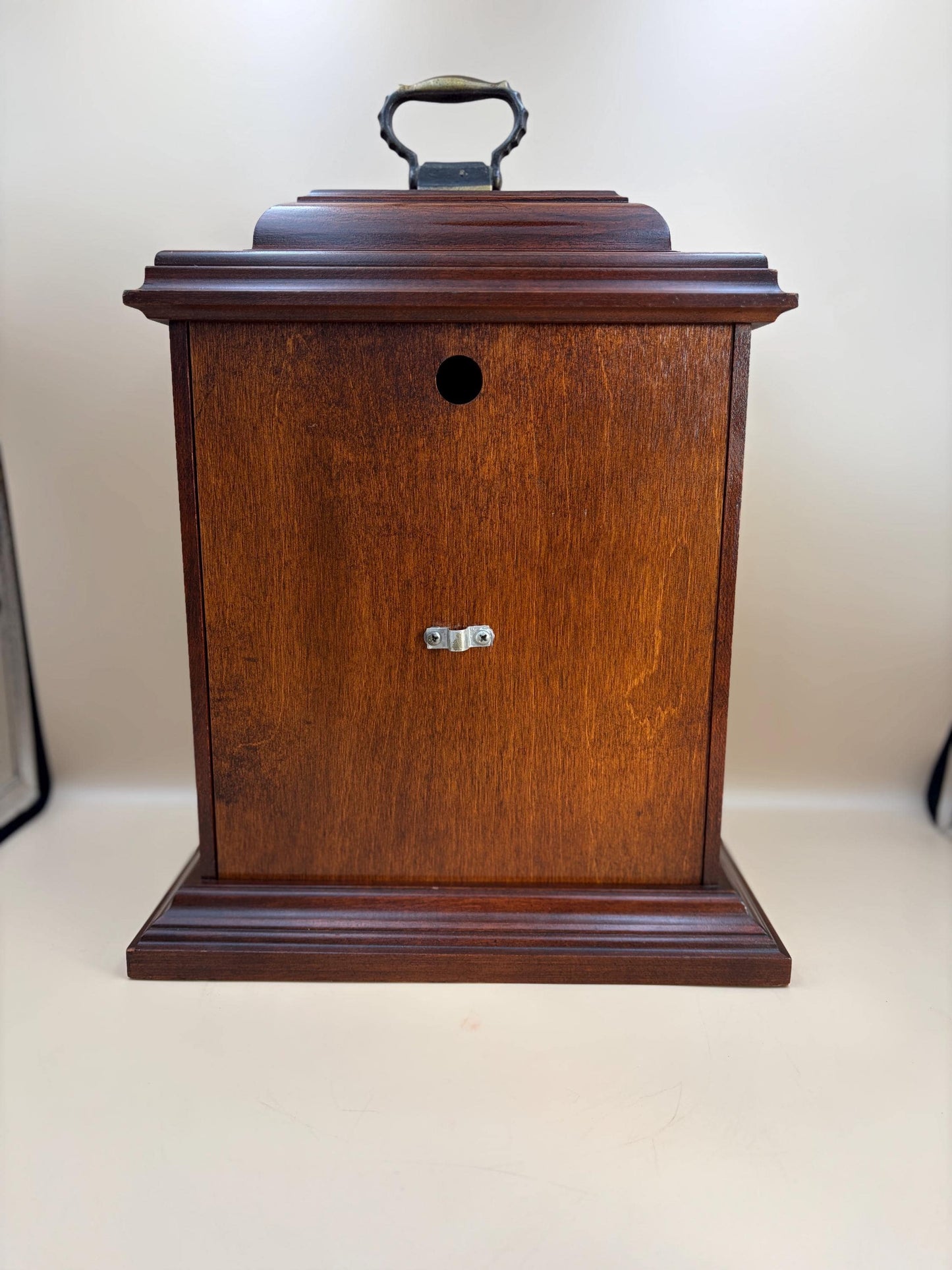 Pennsylvania House Mantel Clock – Brand New Hermle Movement – Westminster Chime – Heirloom Mechanical Bracket Clock