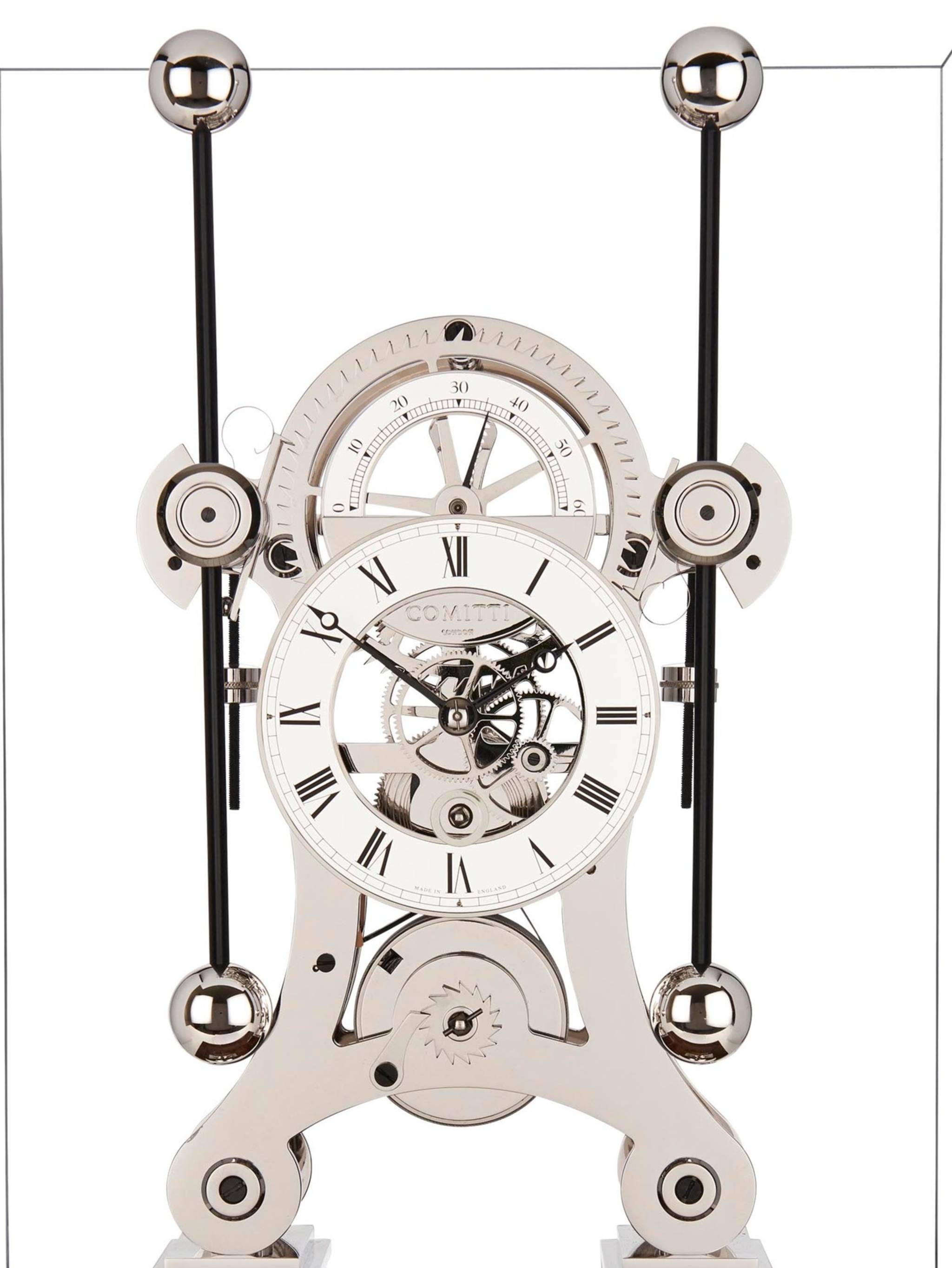 Comitti The Navigator – Rhodium & Burr Walnut – craftsmanship detail 2