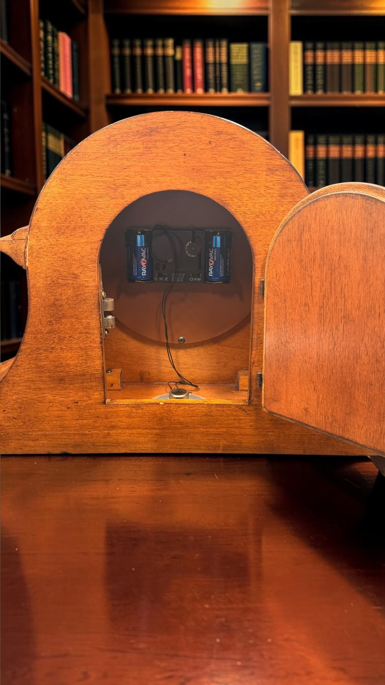 Vintage Sligh Quartz Mantel Clock Hermle Dual Chime Westminster Ave Maria Auto Night Shutoff