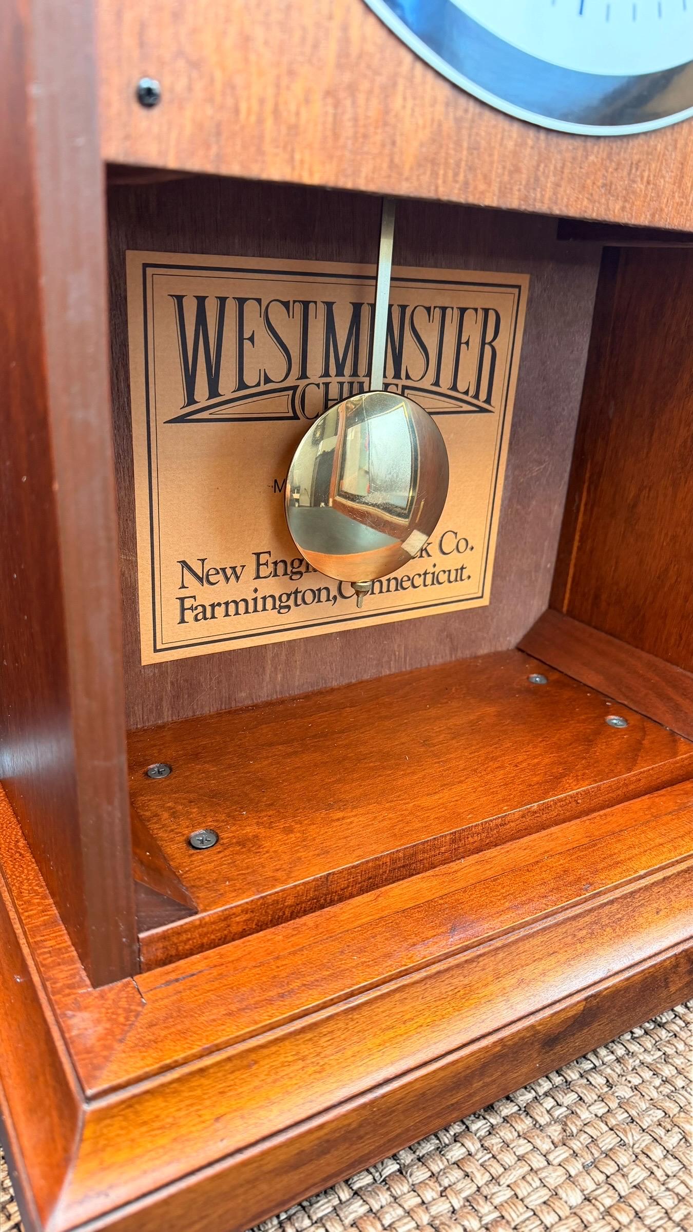 Large New England Clock Co Westminster Chime Mantel Clock - READ DESCRIPTION PLEASE