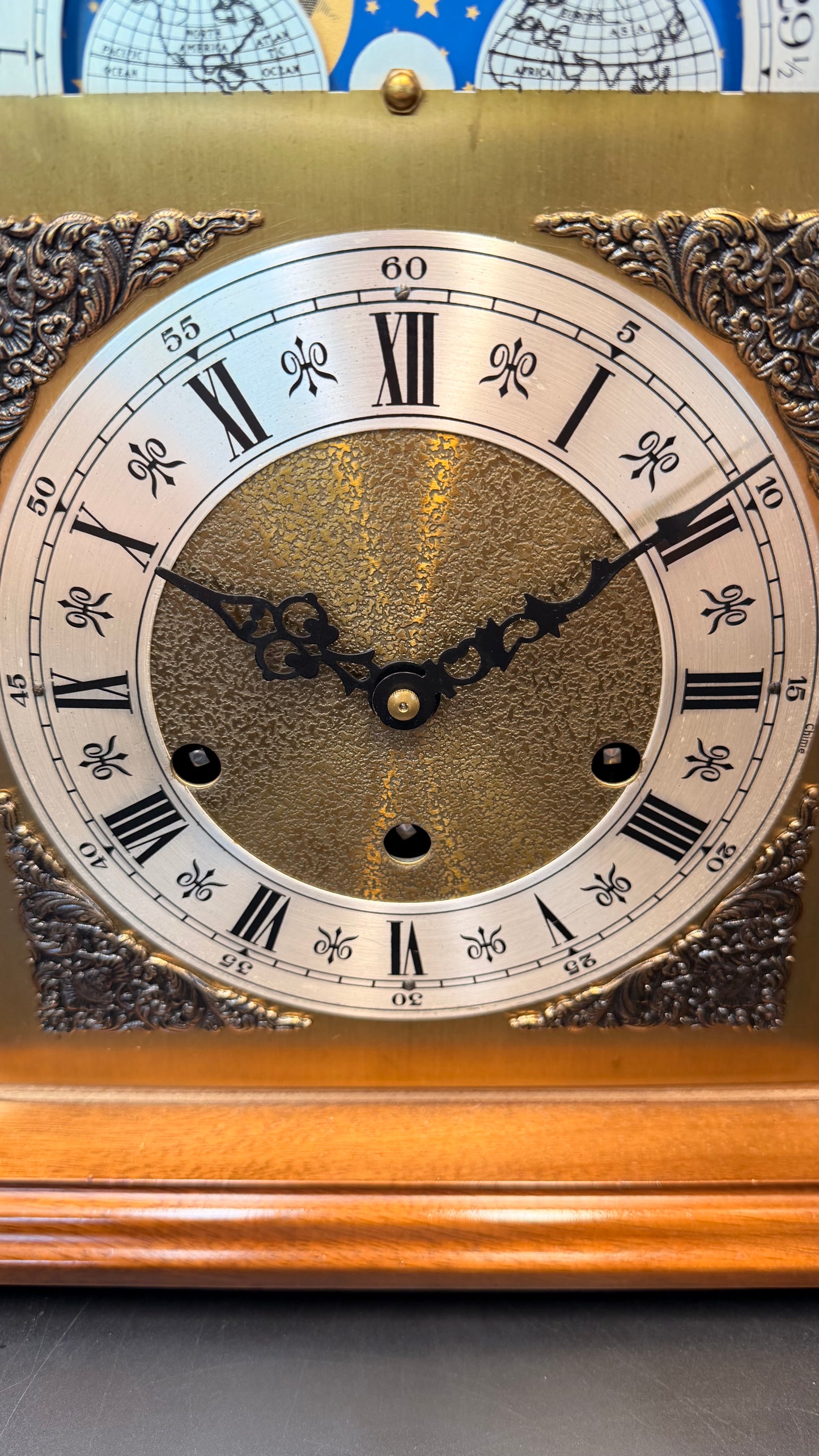 Urgos German Mechanical Mantel Clock – Moon Phase Westminster Chime Bracket Style