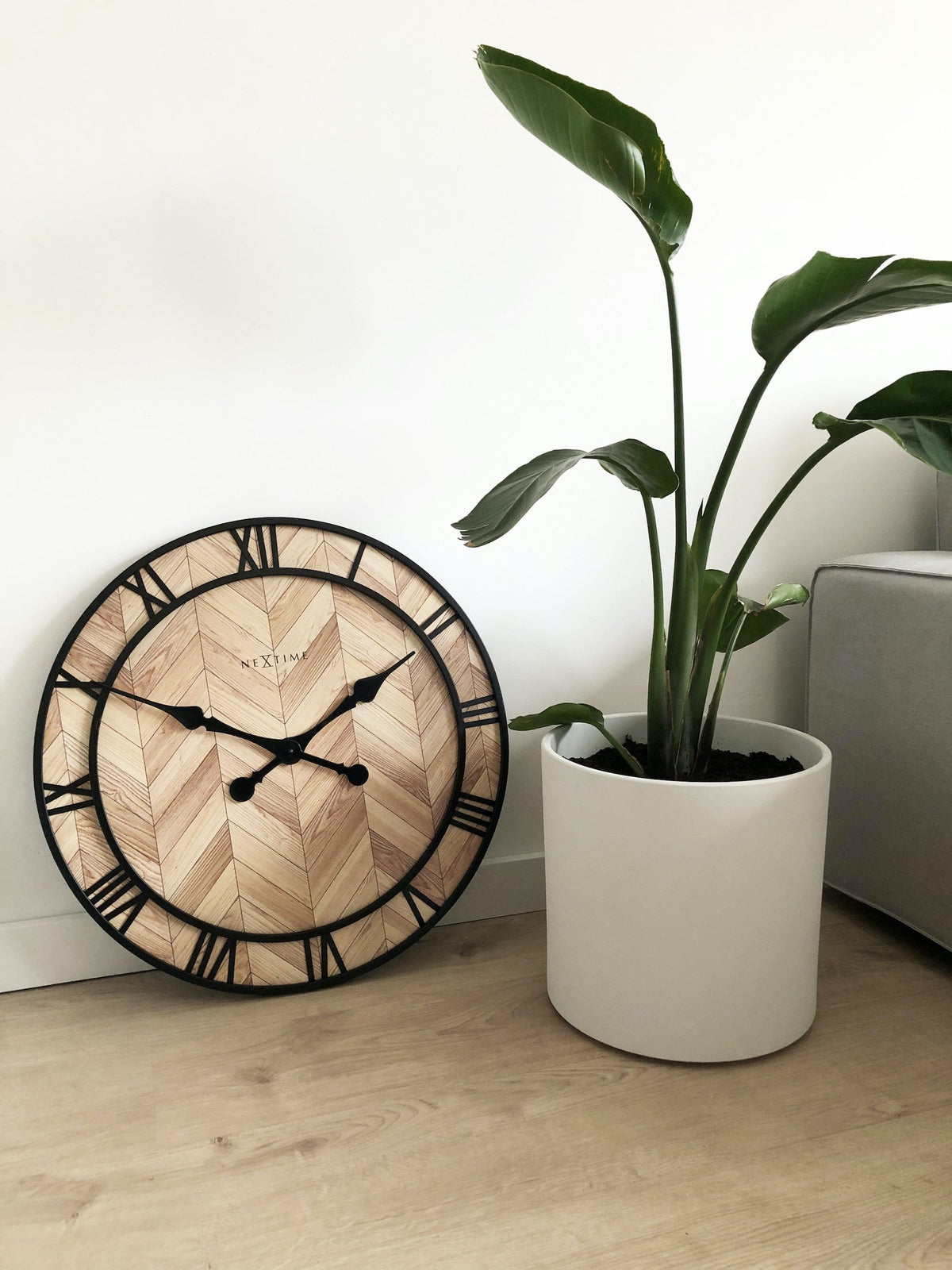 3245 Roman Vintage Wall Clock