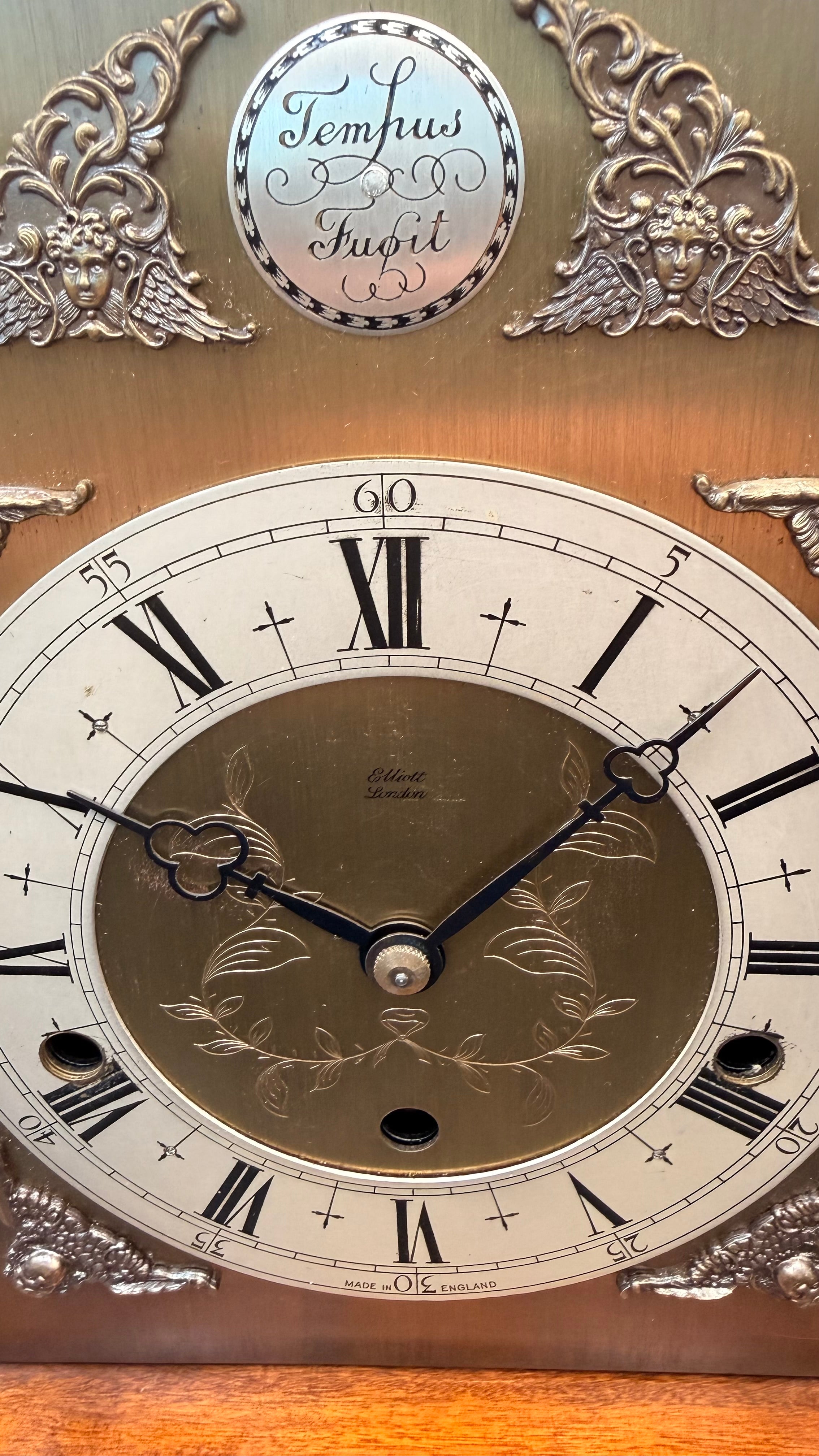 Elliott London Westminster Mantel Clock – detail image 4