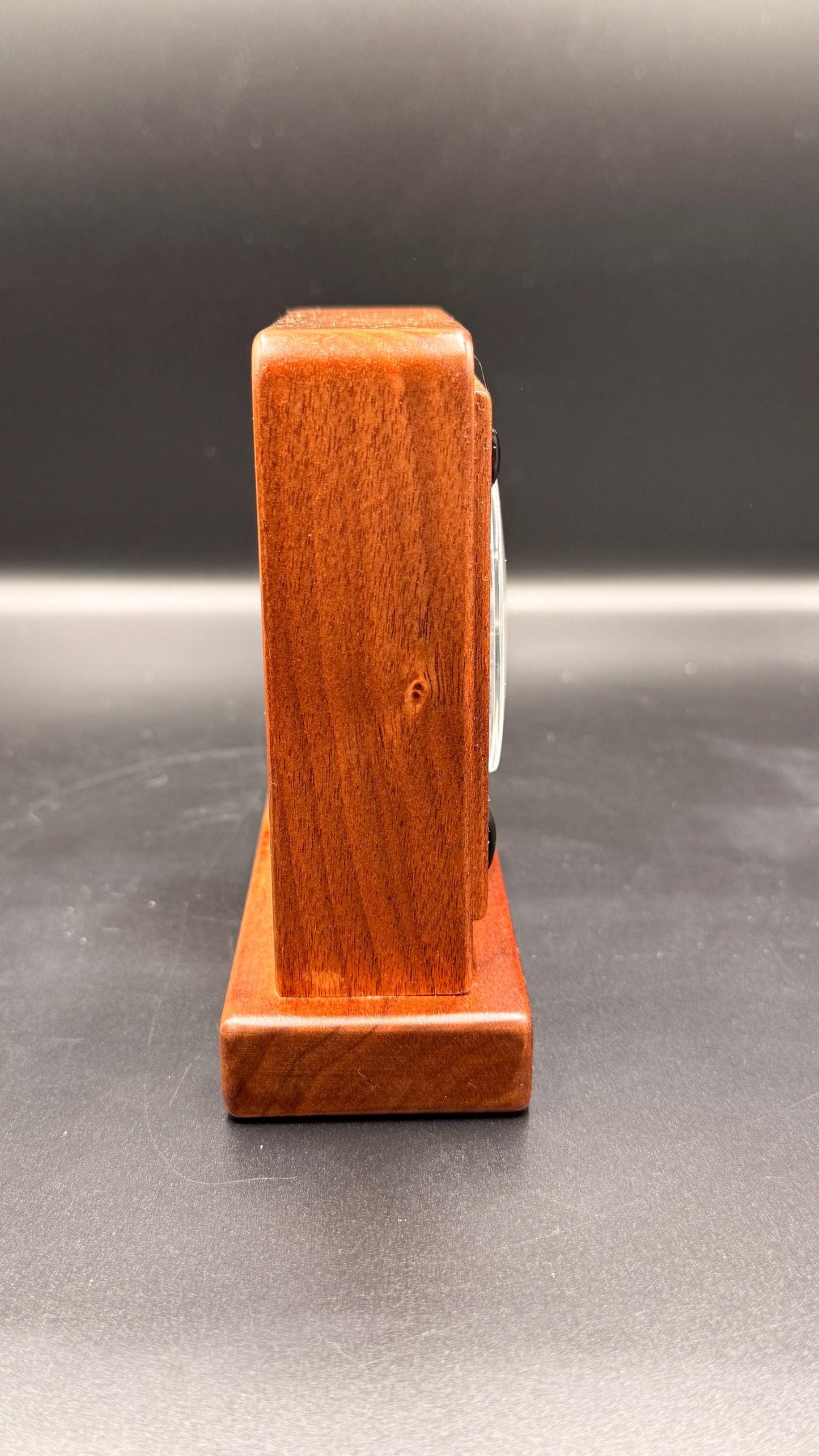 Stickley Bradley Oak Desk Clock – Mission Arts & Crafts Style