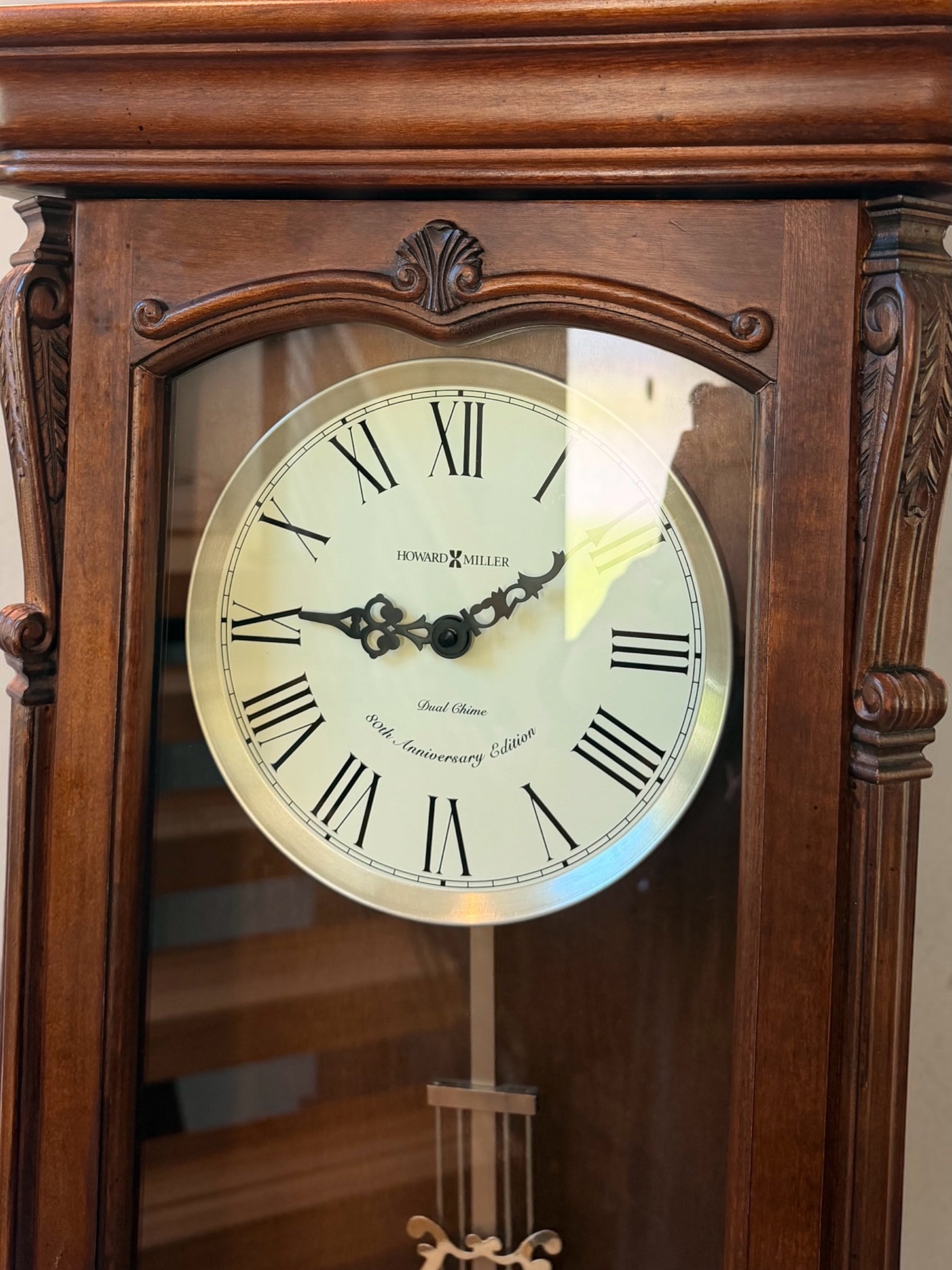 Howard Miller 80th Anniversary Wall Clock – Kieninger Dual Chime Quartz Hampton Cherry Traditional Style