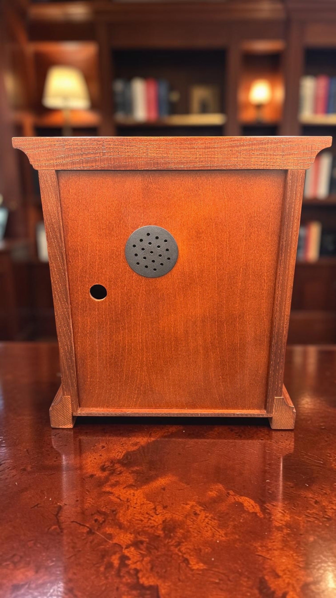 Howard Miller Mantel Clock – Dual Chime Solid Wood Case – detail image 9