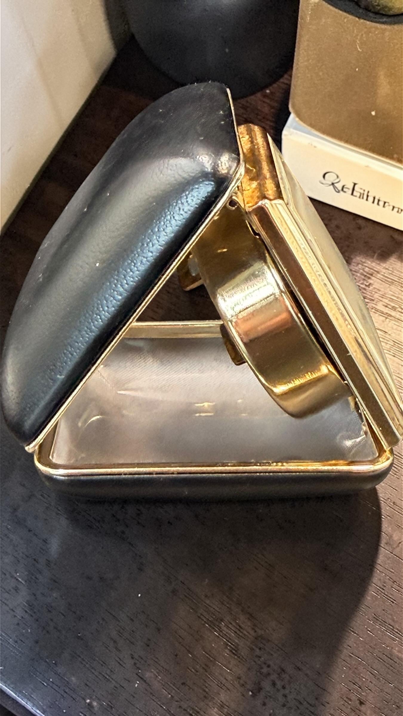 Mid Century  Linden Travel Alarm Clock – Vintage 1960s