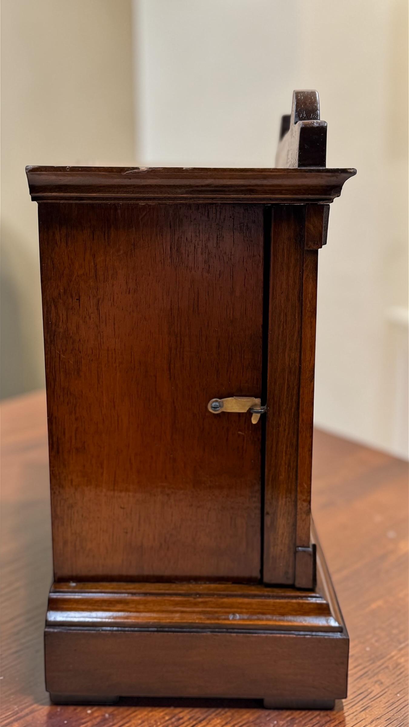 Antique German Mantel Clock c. 1915–1930 – Badische (Baduf) – Striking Shelf Clock – Serviced