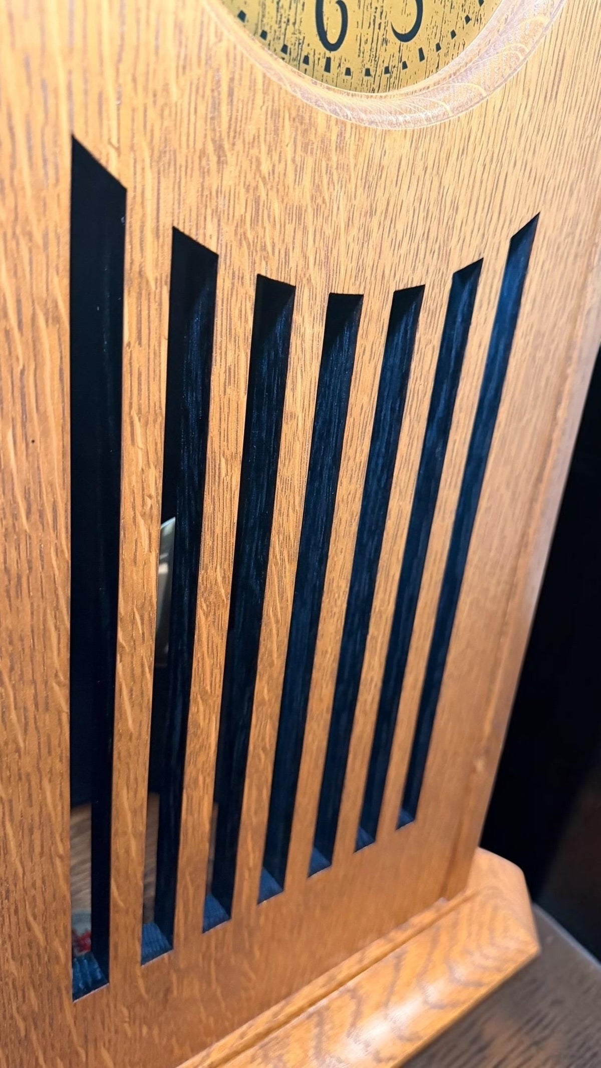 Stickley Oak Arts & Crafts Corner Clock – detail view 9