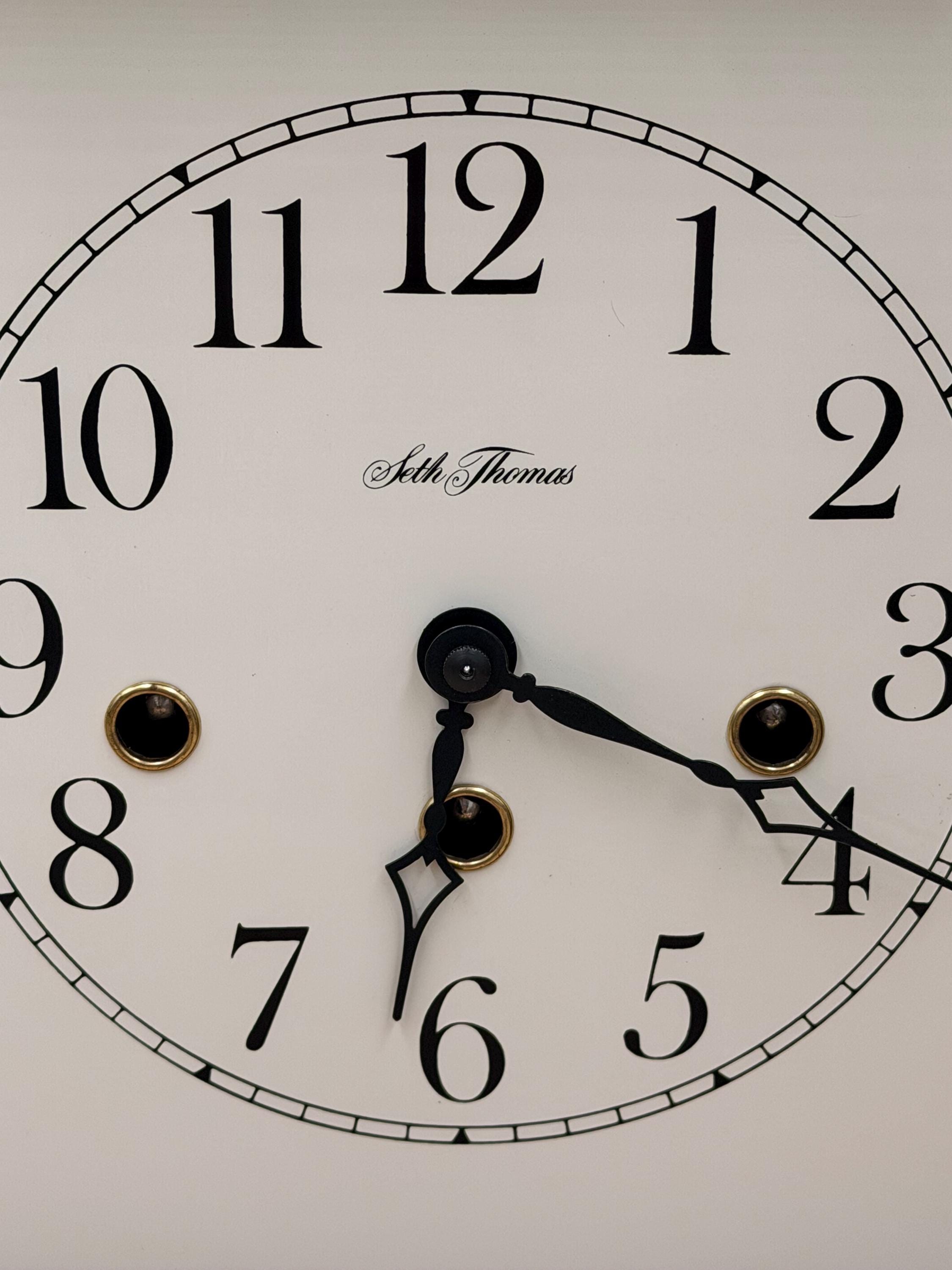 Seth Thomas Westminster Mantel Clock – detail image 4