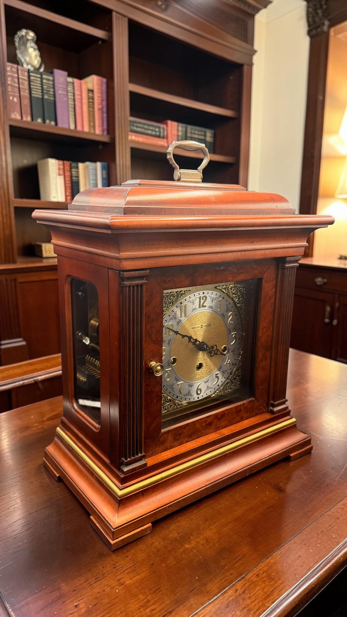 Howard Miller Thomas Tompion Mantel Clock – Kieninger Triple Chime Movement – Westminster / Whittington / St. Michael