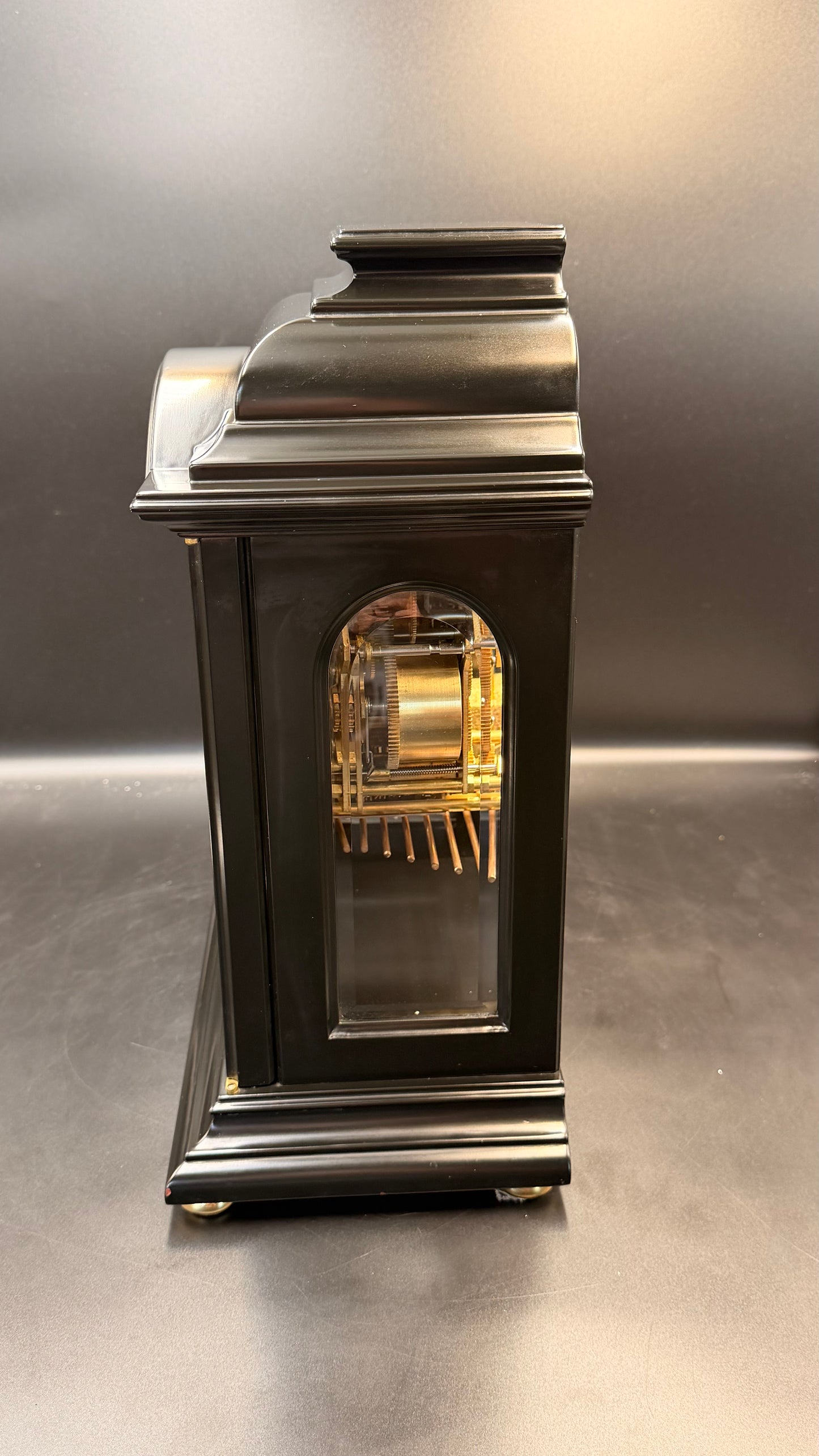 Luxury Kieninger Triple Chime Mantel Clock – German 9 Jewel Mechanical Movement – Black Bracket Case