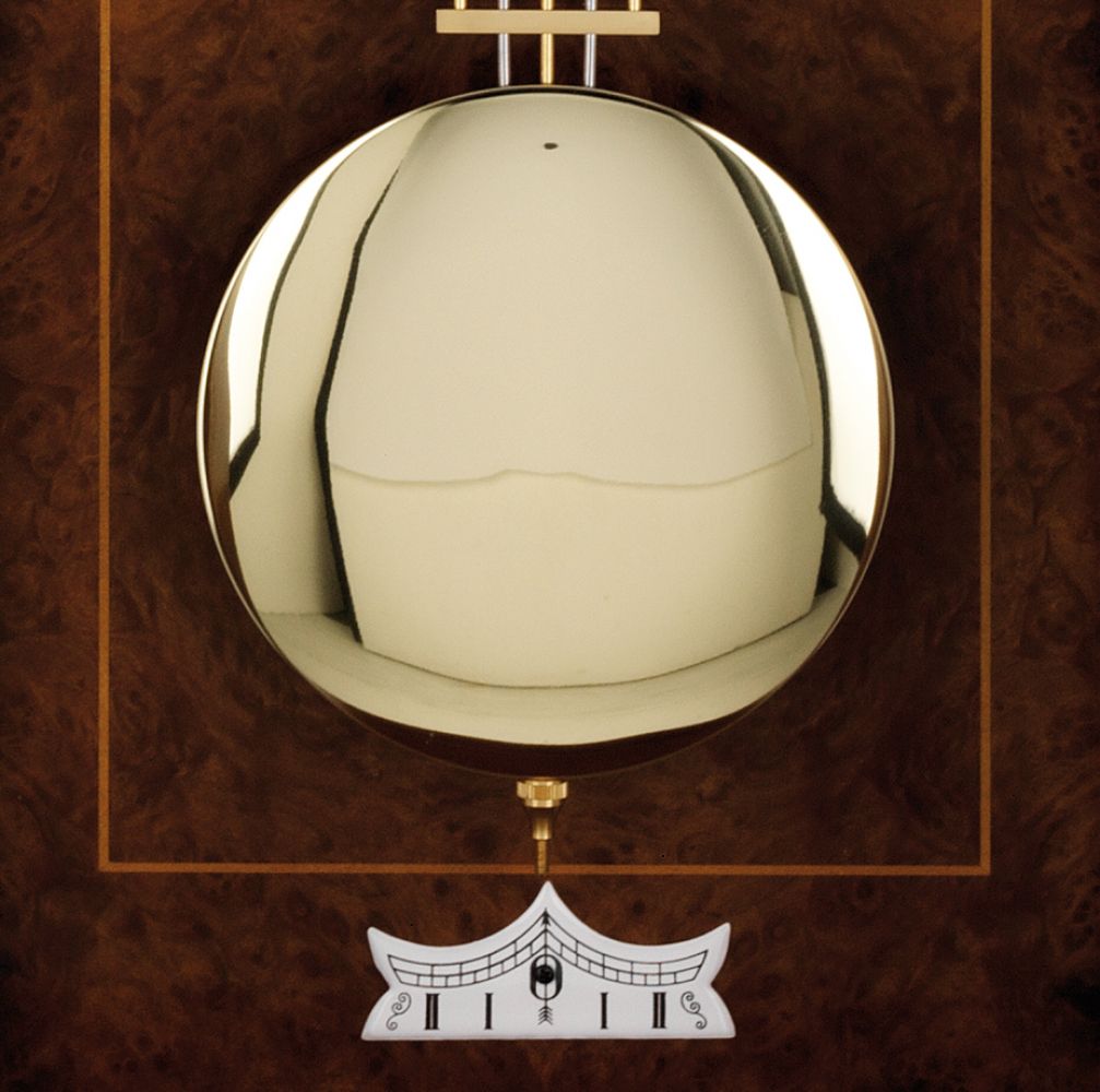 Comitti The Canterbury Regulator – Burr Walnut – product view 5