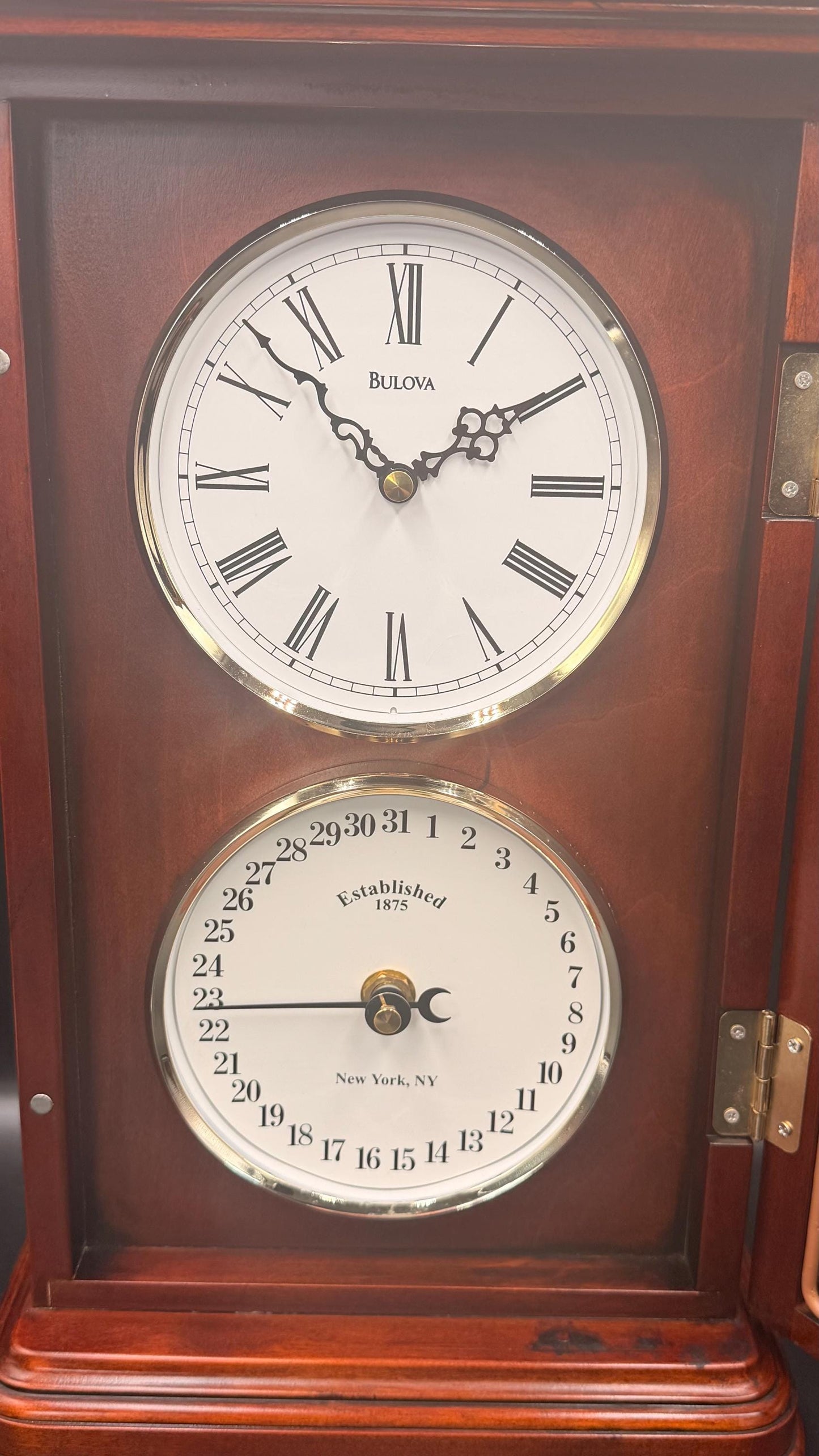 Bulova Cherry Wood Quartz Calendar Mantel Clock
