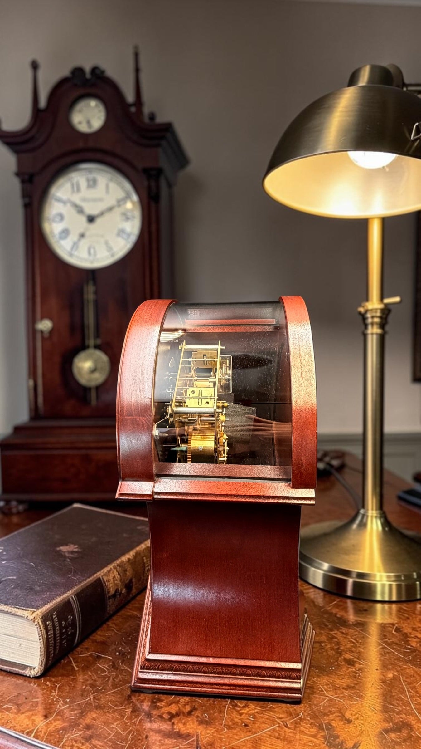 Howard Miller Barrett Mantel Clock – 76th Anniversary Edition – NOS – Kieninger German Mechanical Westminster Chime – Beveled Glass