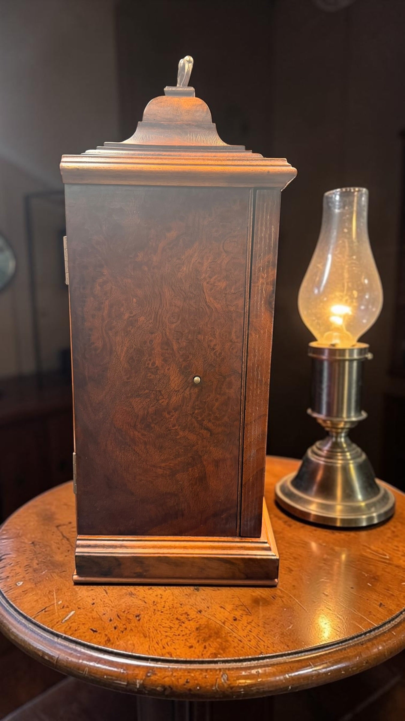 Elliott London Westminster Chime Mantel Clock – Burl Walnut Cabinet,  Mechanical Pendulum Movement