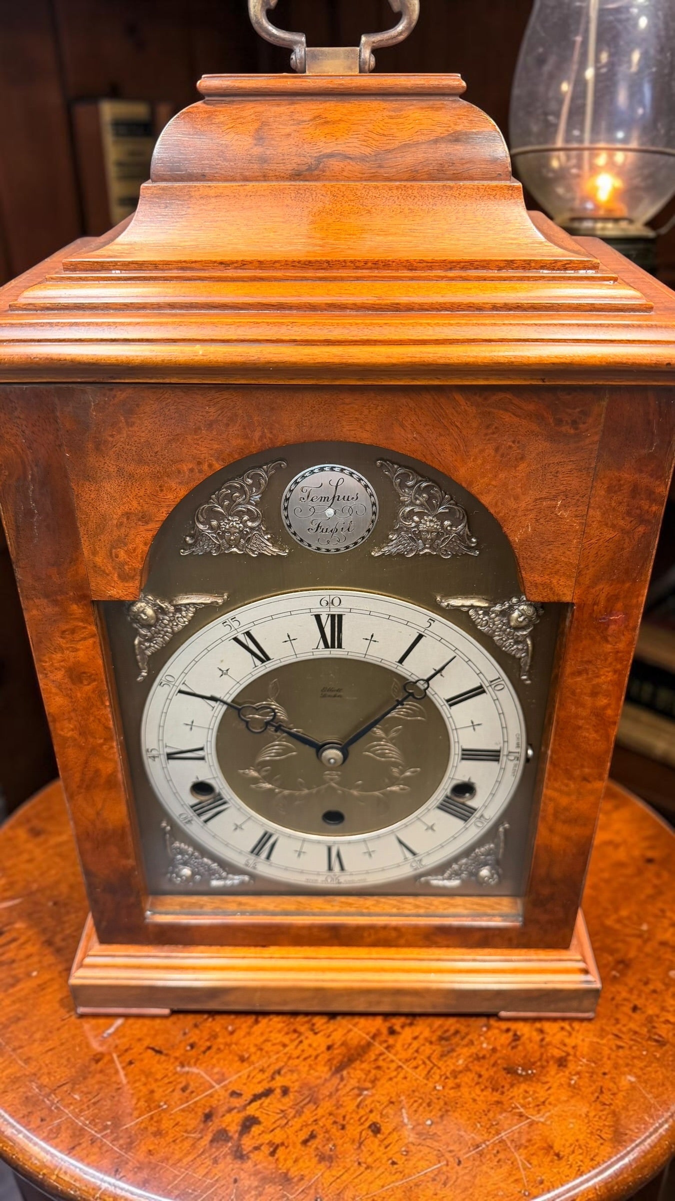 Elliott London Westminster Mantel Clock – Burl Walnut Mechanical Pendulum