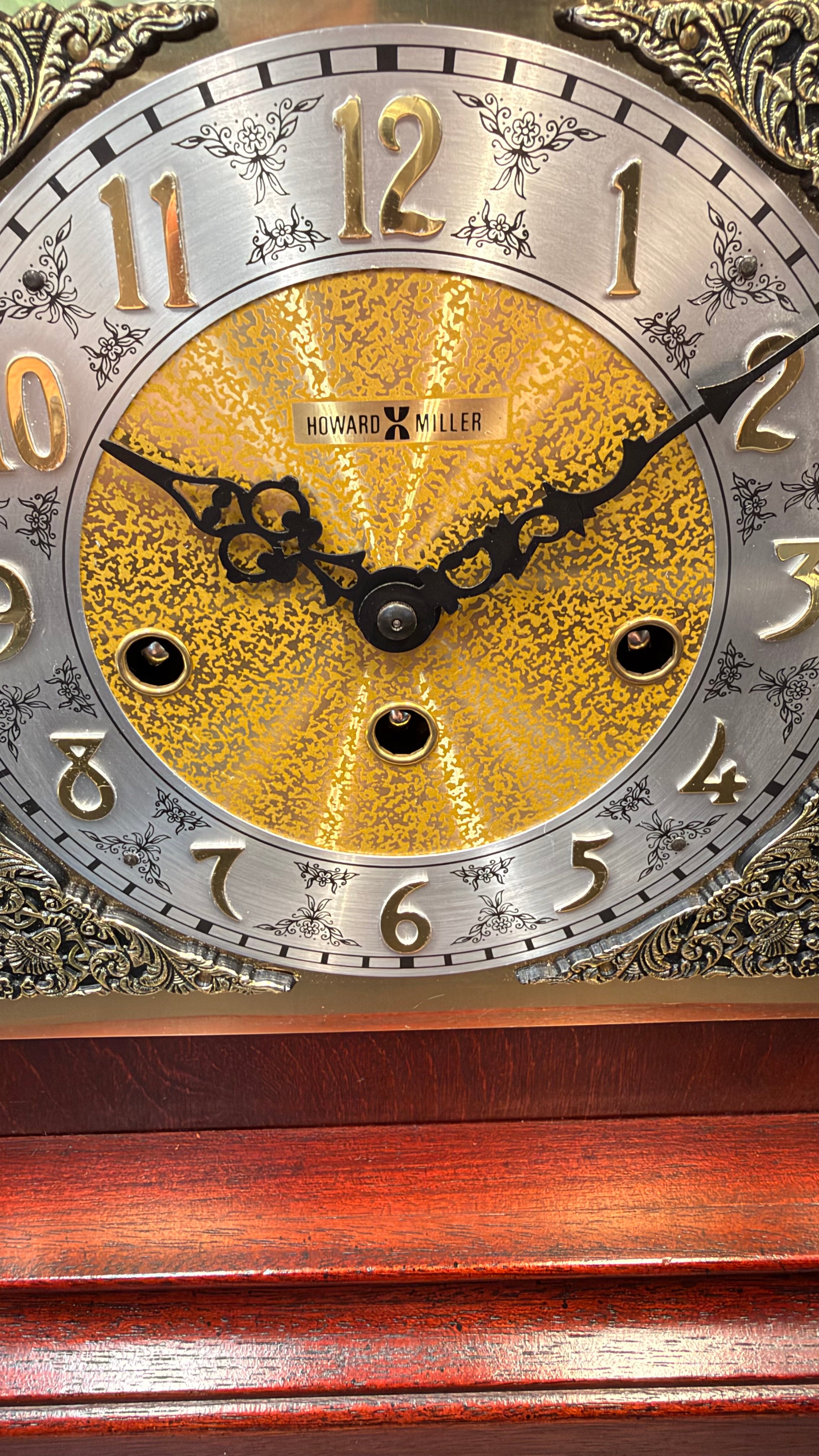 Howard Miller Edinburgh 612-300 Westminster Bracket Mantel Clock | Serviced German Mechanical Movement