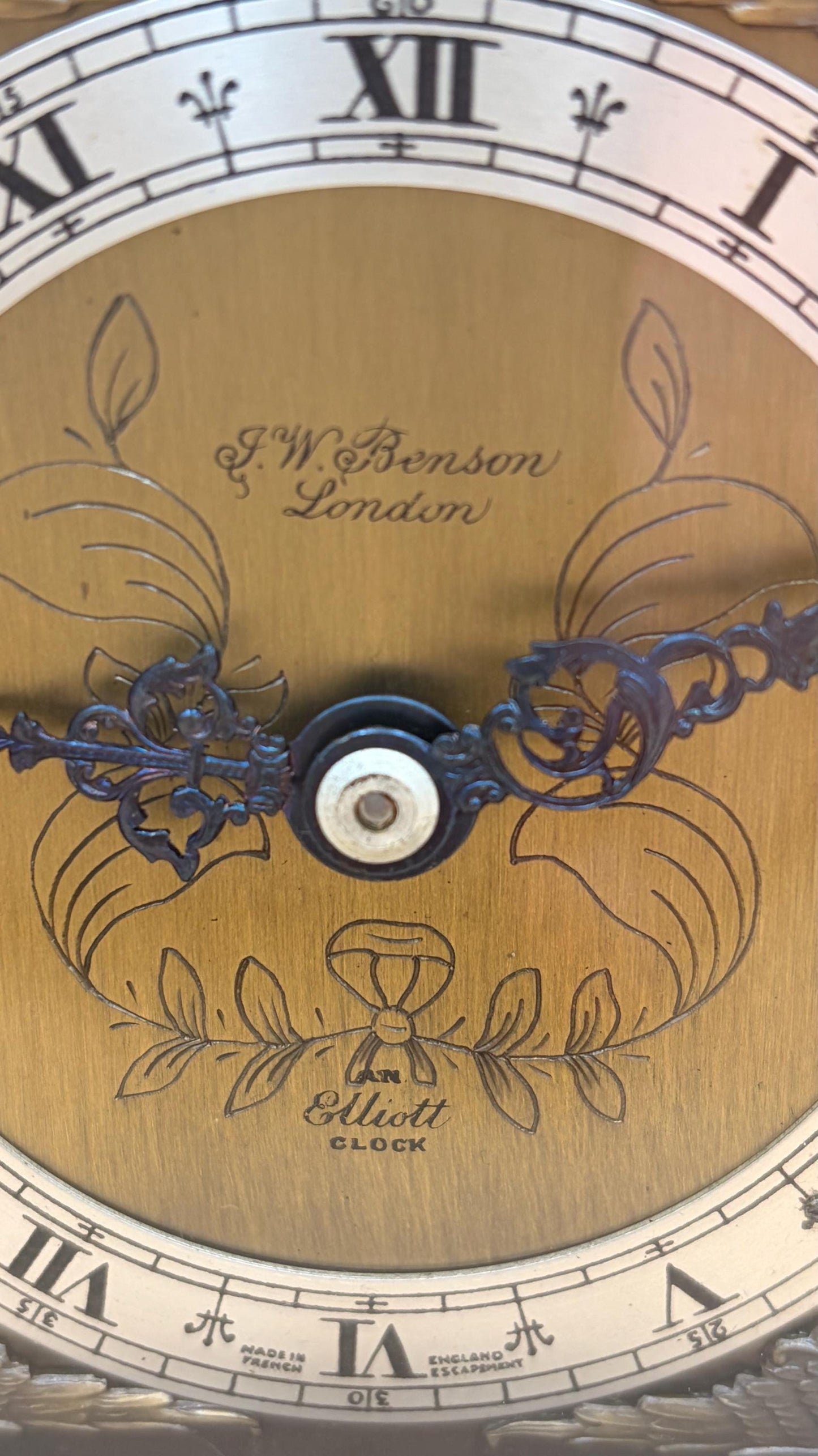Vintage Elliott of London Burr Walnut Bracket Clock – English 8-Day Time-Only Mechanical Mantel Clock – Freshly Serviced