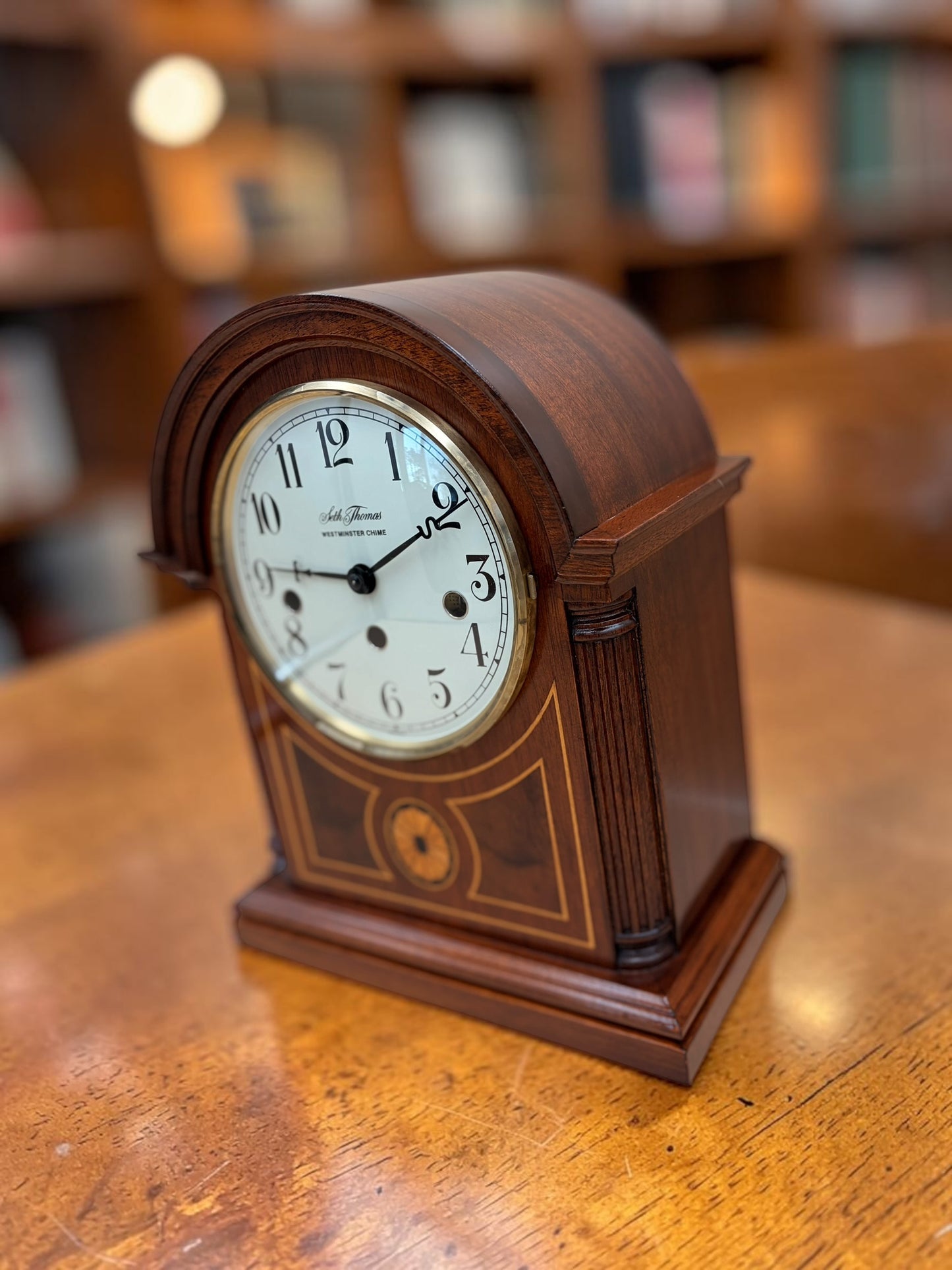Vintage Seth Thomas Barrister Mantel Clock — 1987